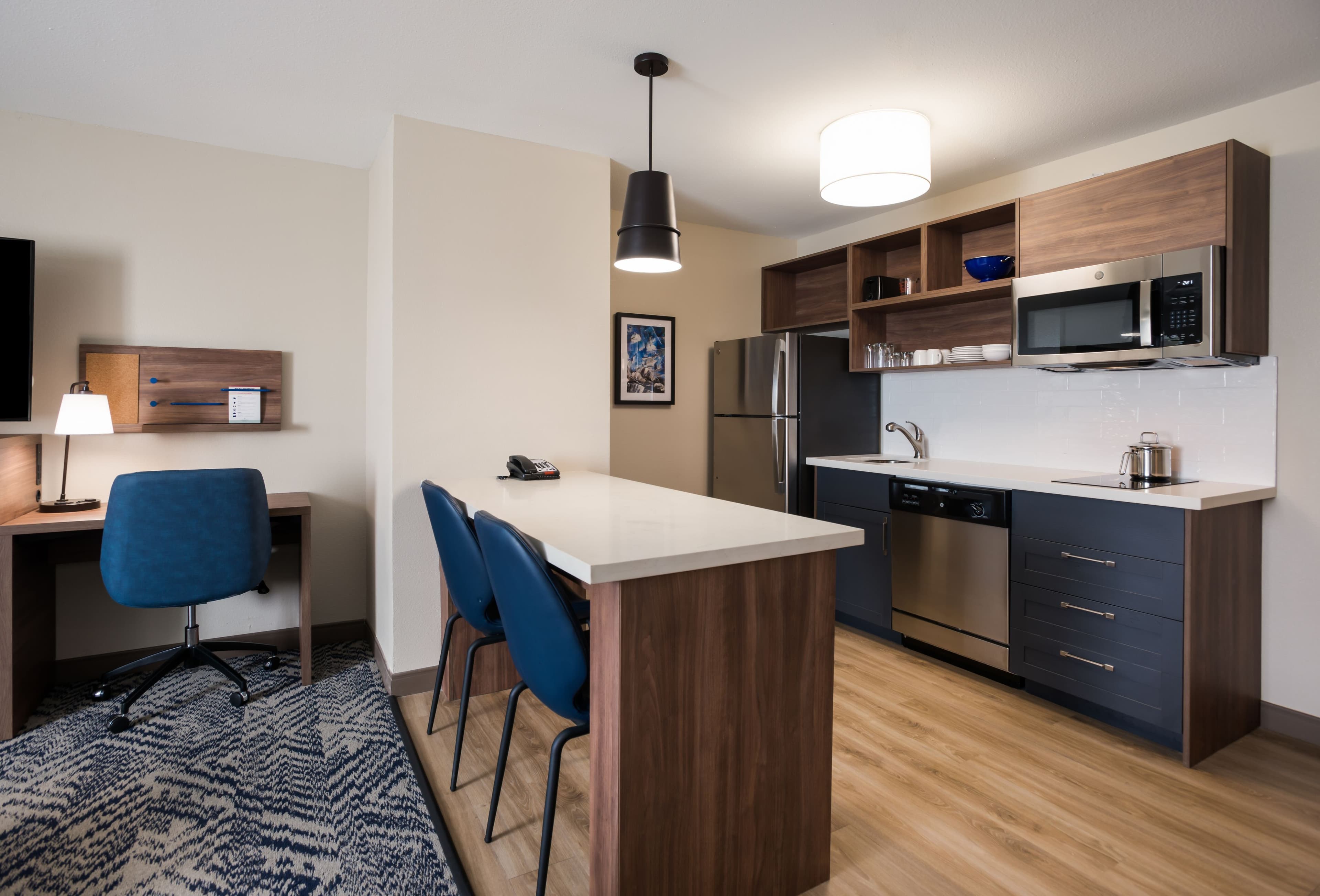 Studio Suite - Image 8
