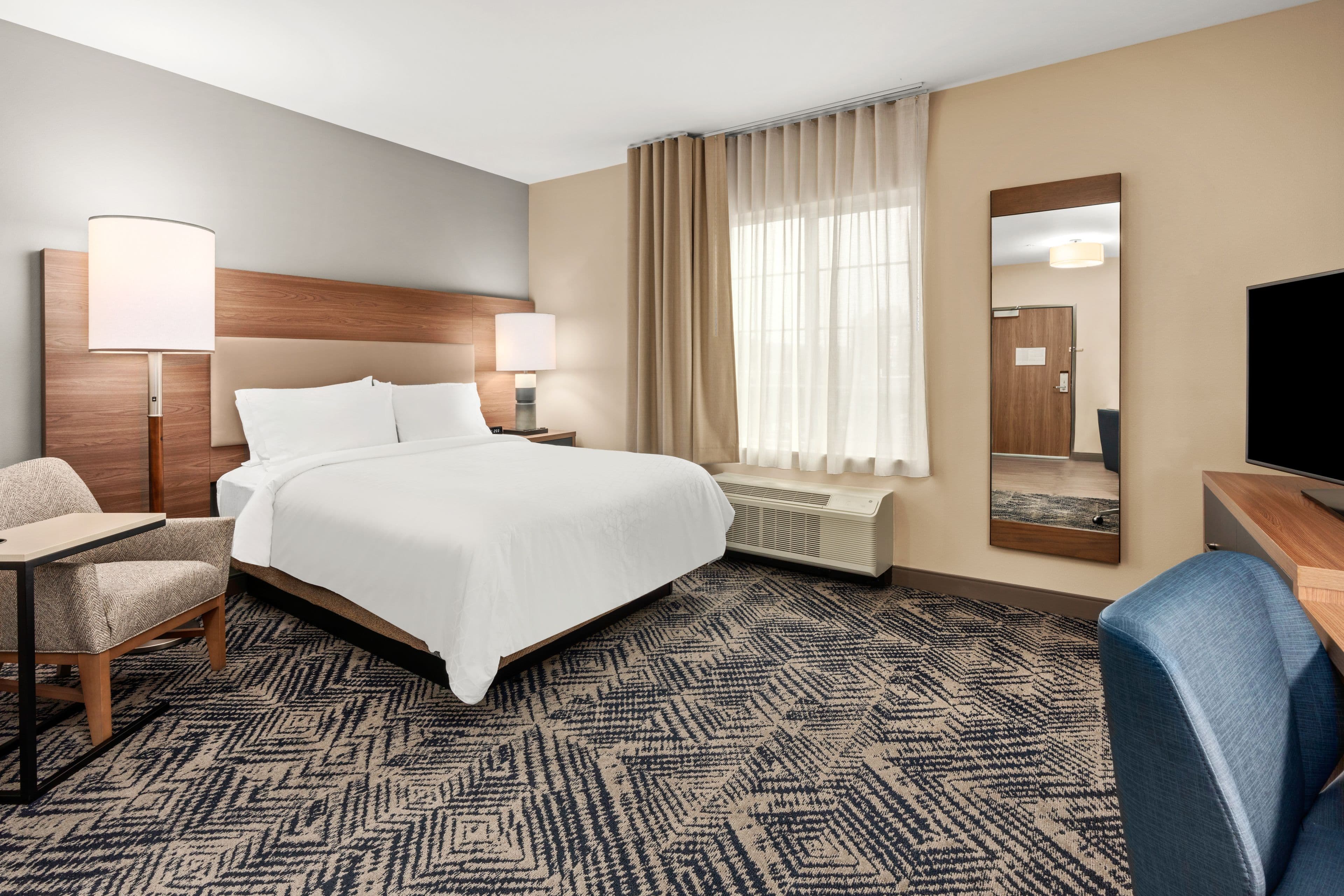 Candlewood Suites Sumner - Puyallup Area - Image 4