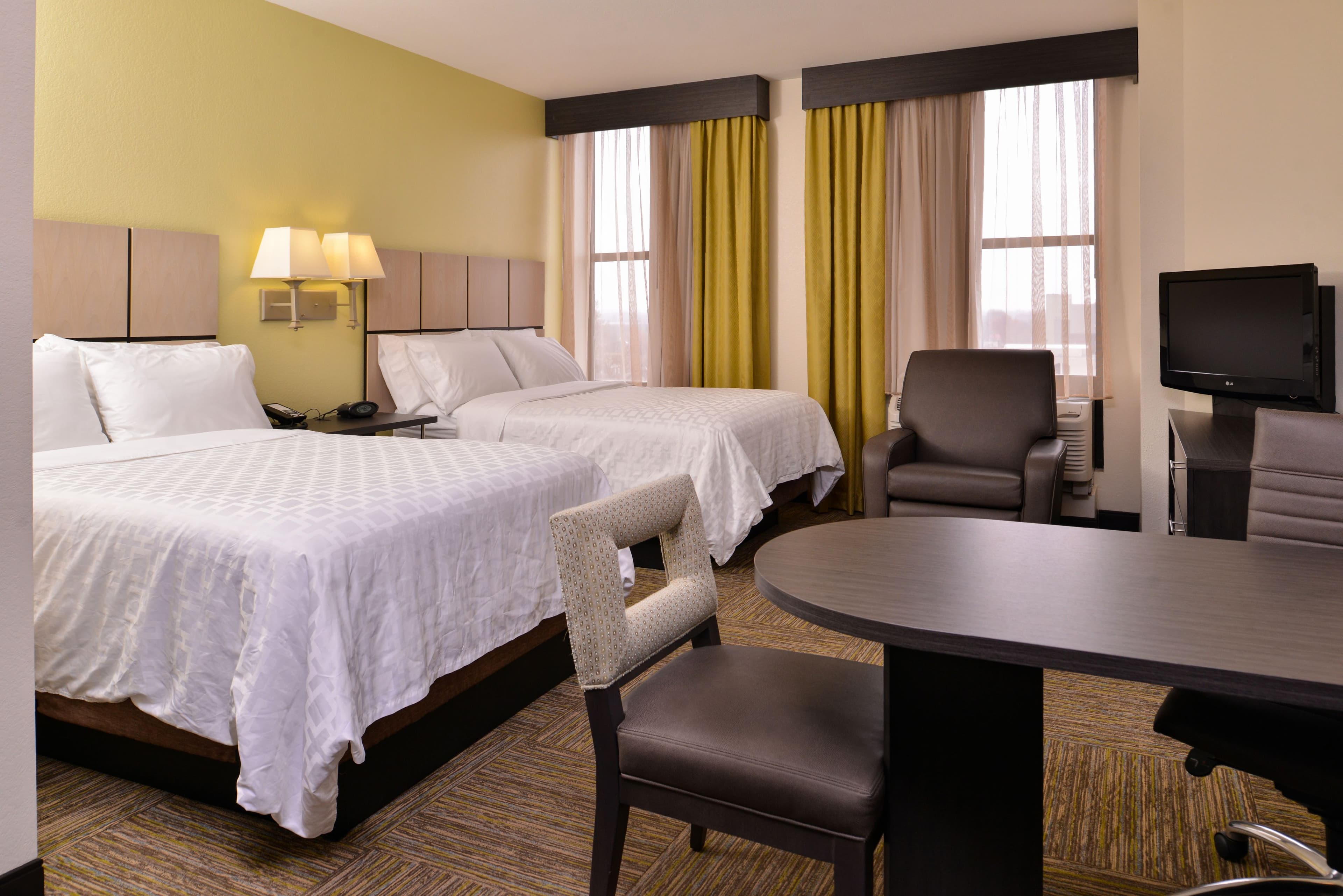 Candlewood Suites Terre Haute — 10