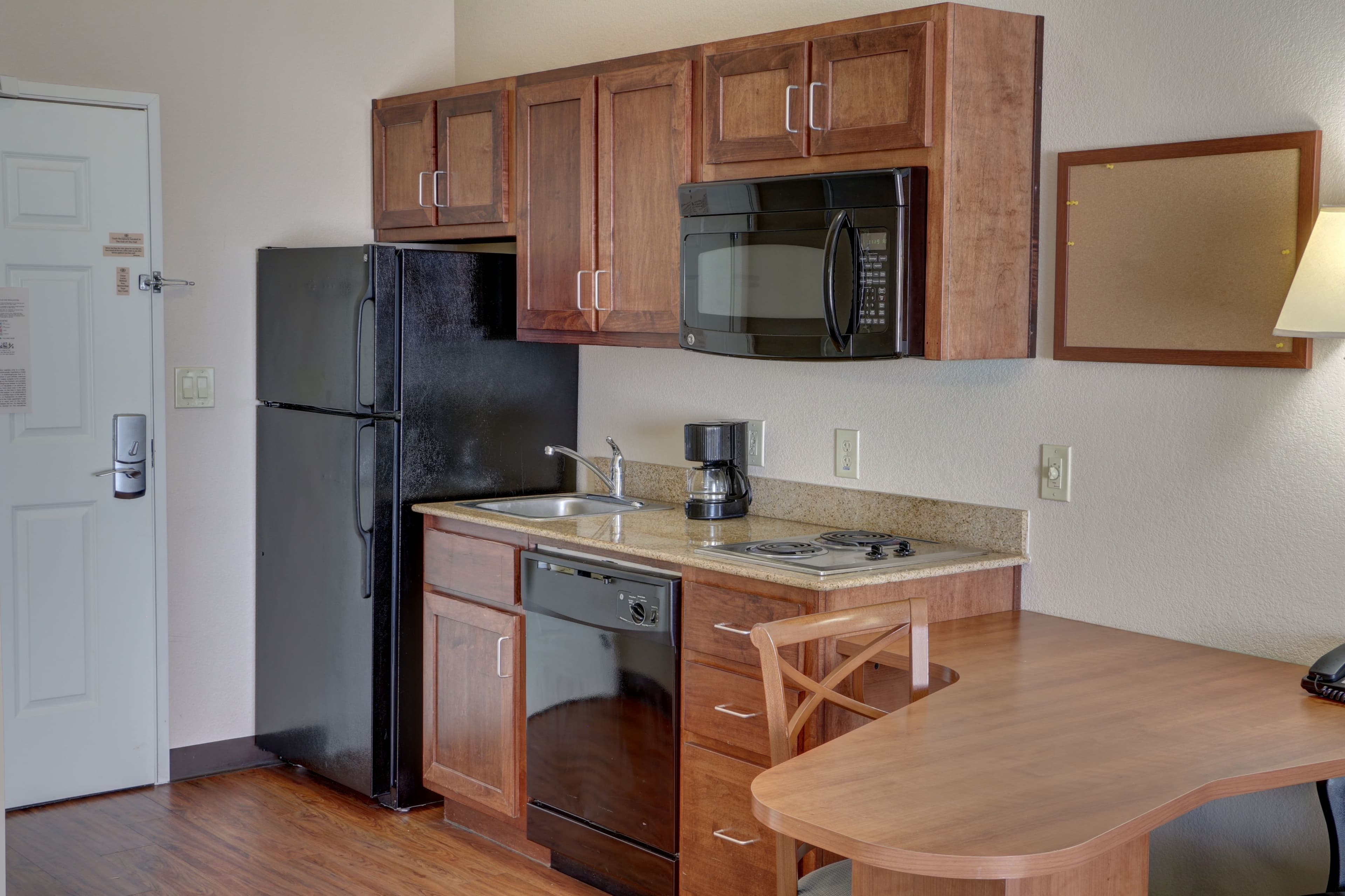 Candlewood Suites Texarkana - Image 5