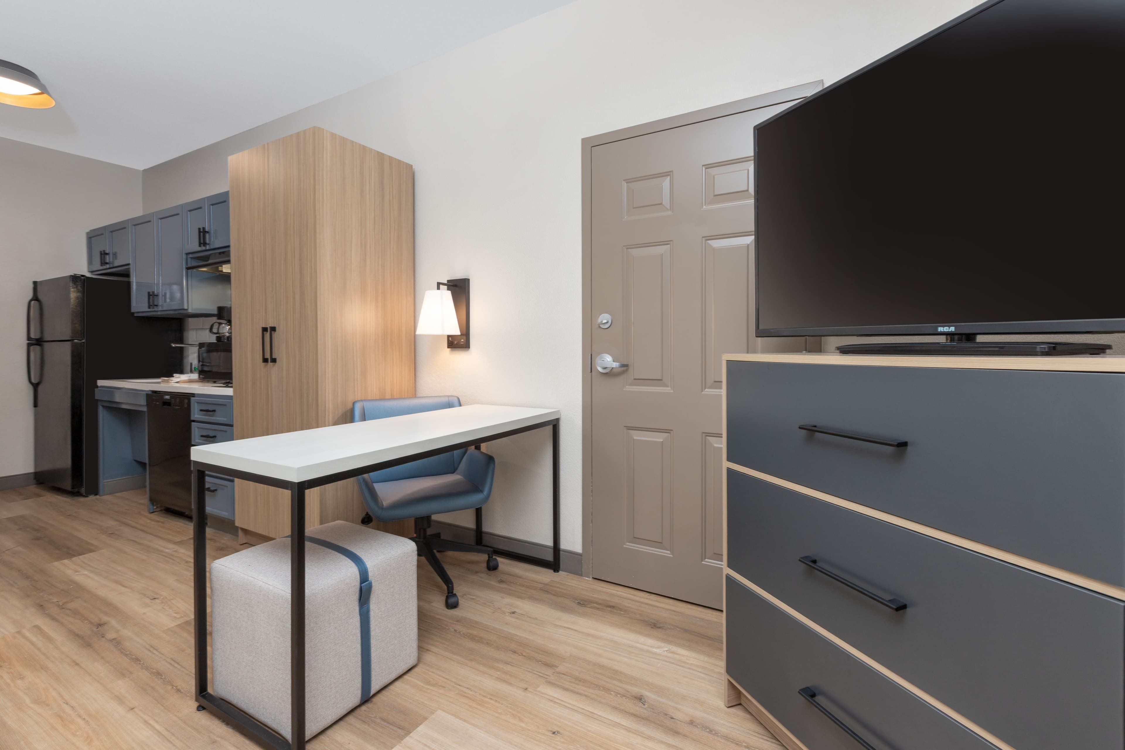 Candlewood Suites Houston (The Woodlands) — 46