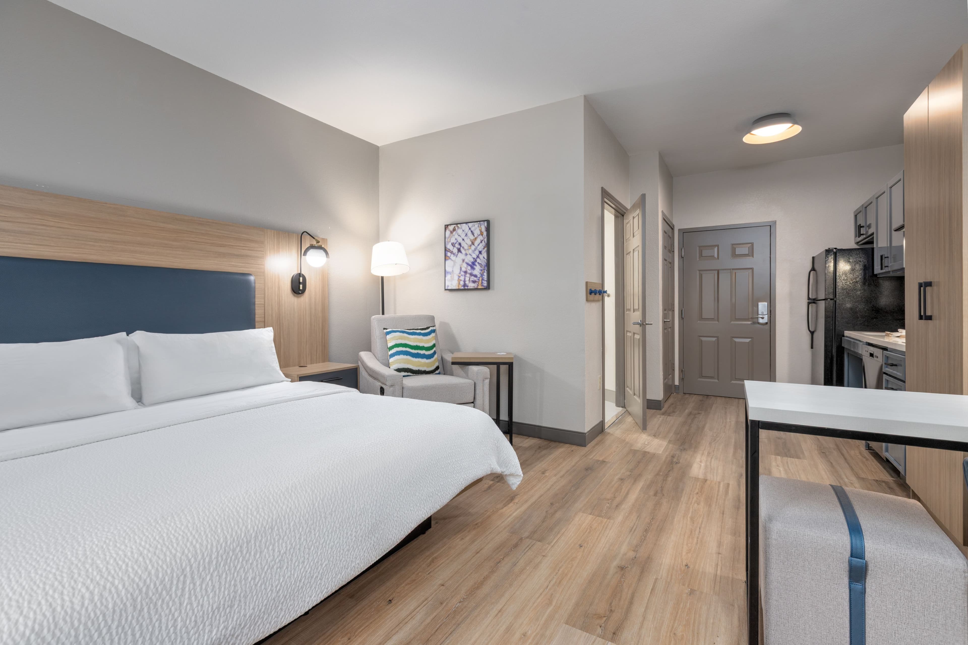 Candlewood Suites Houston (The Woodlands) — 3