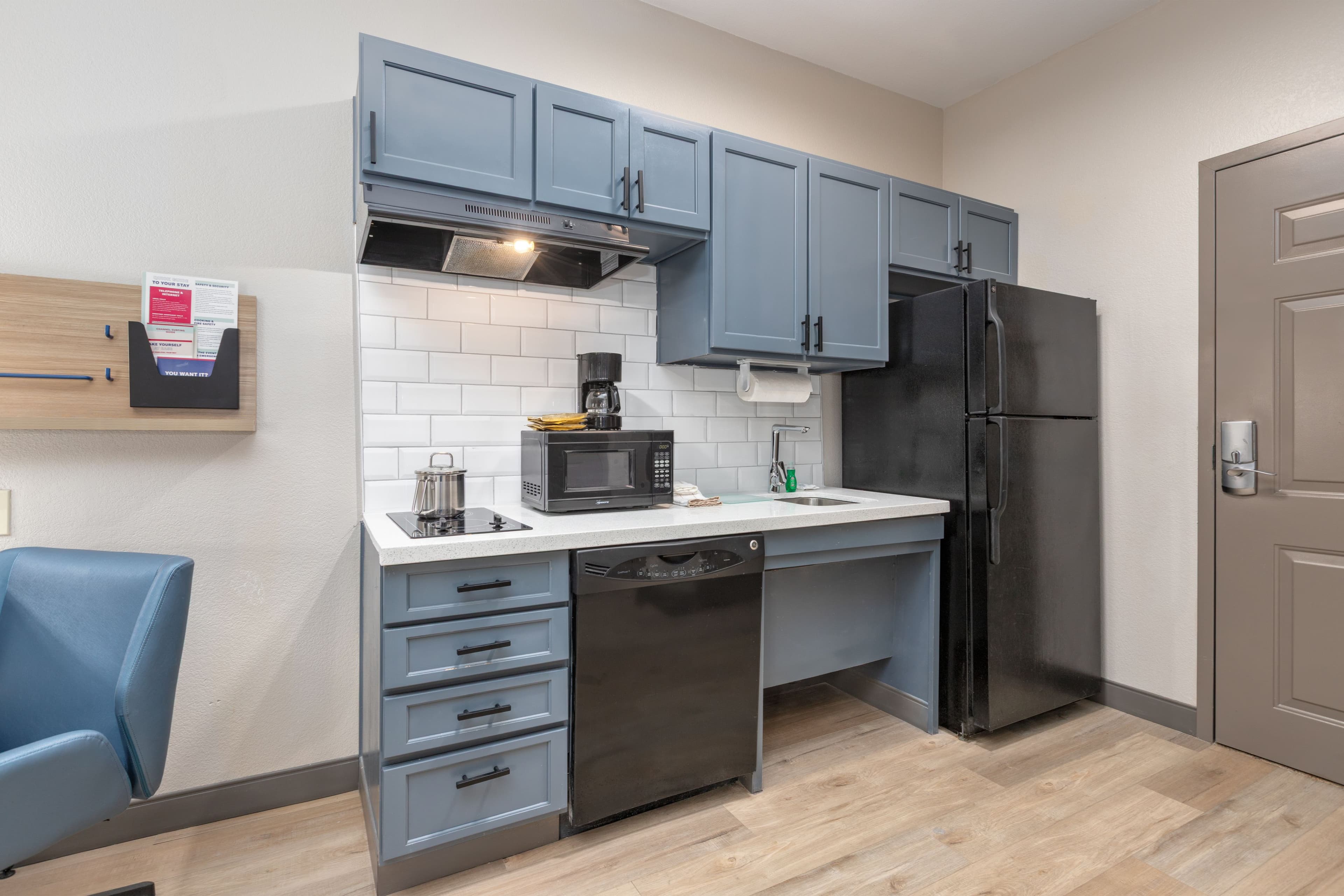 Candlewood Suites Houston (The Woodlands) — 2