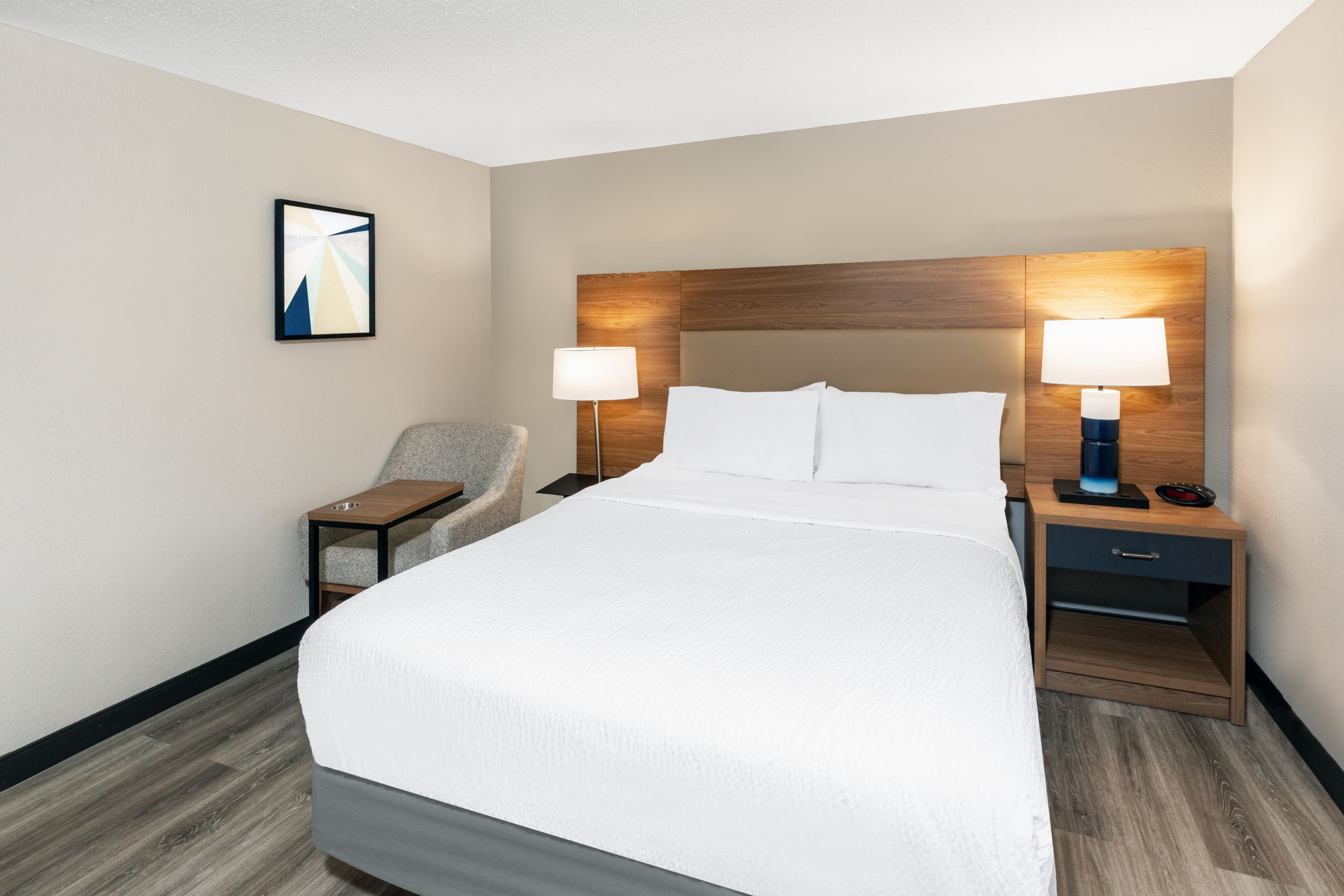Candlewood Suites Topeka West — 26