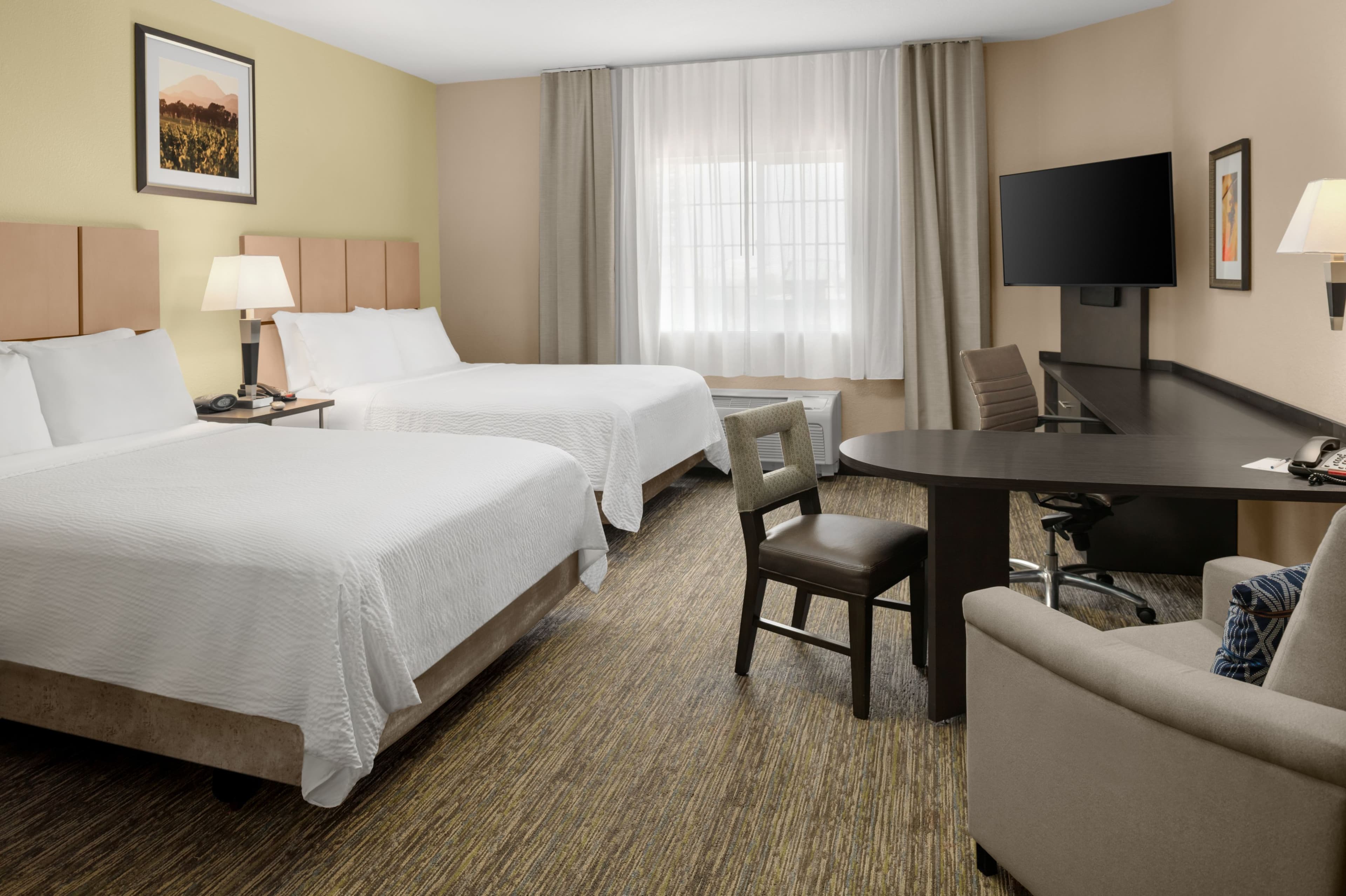 Candlewood Suites Turlock — 16