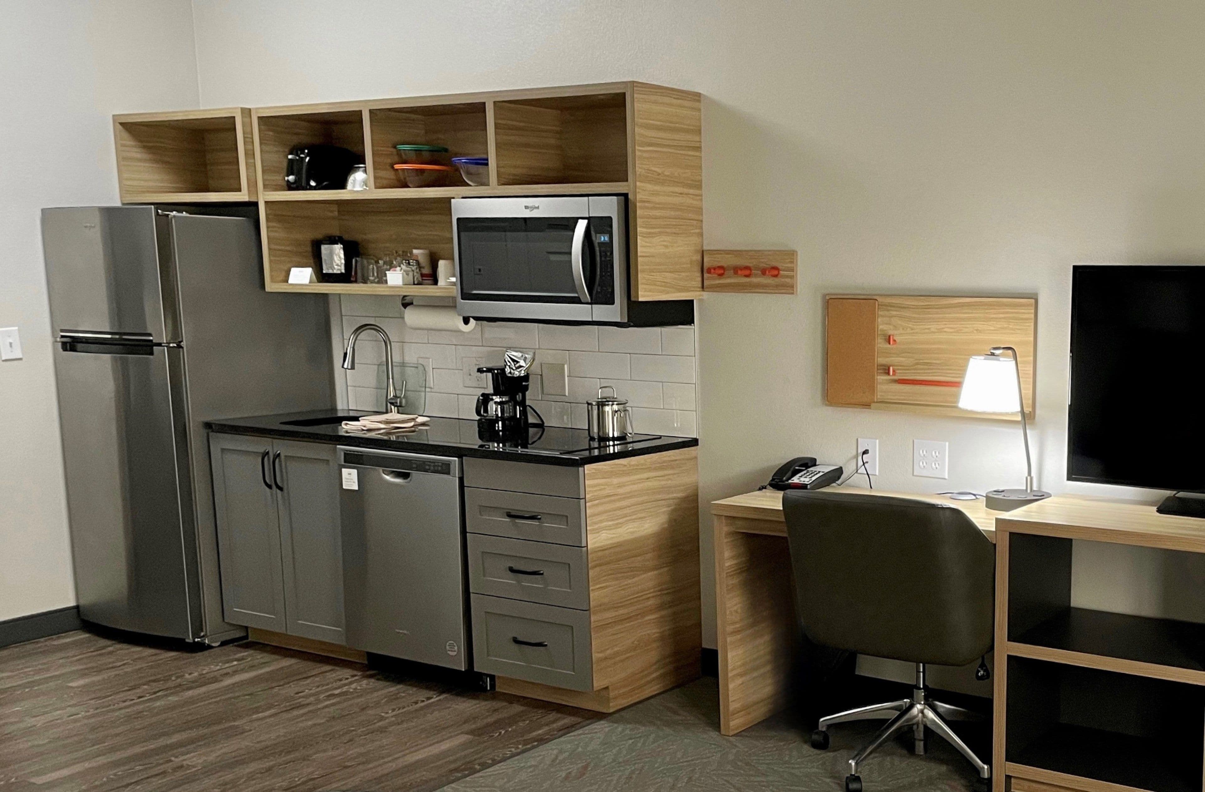 Studio Suite - Image 6