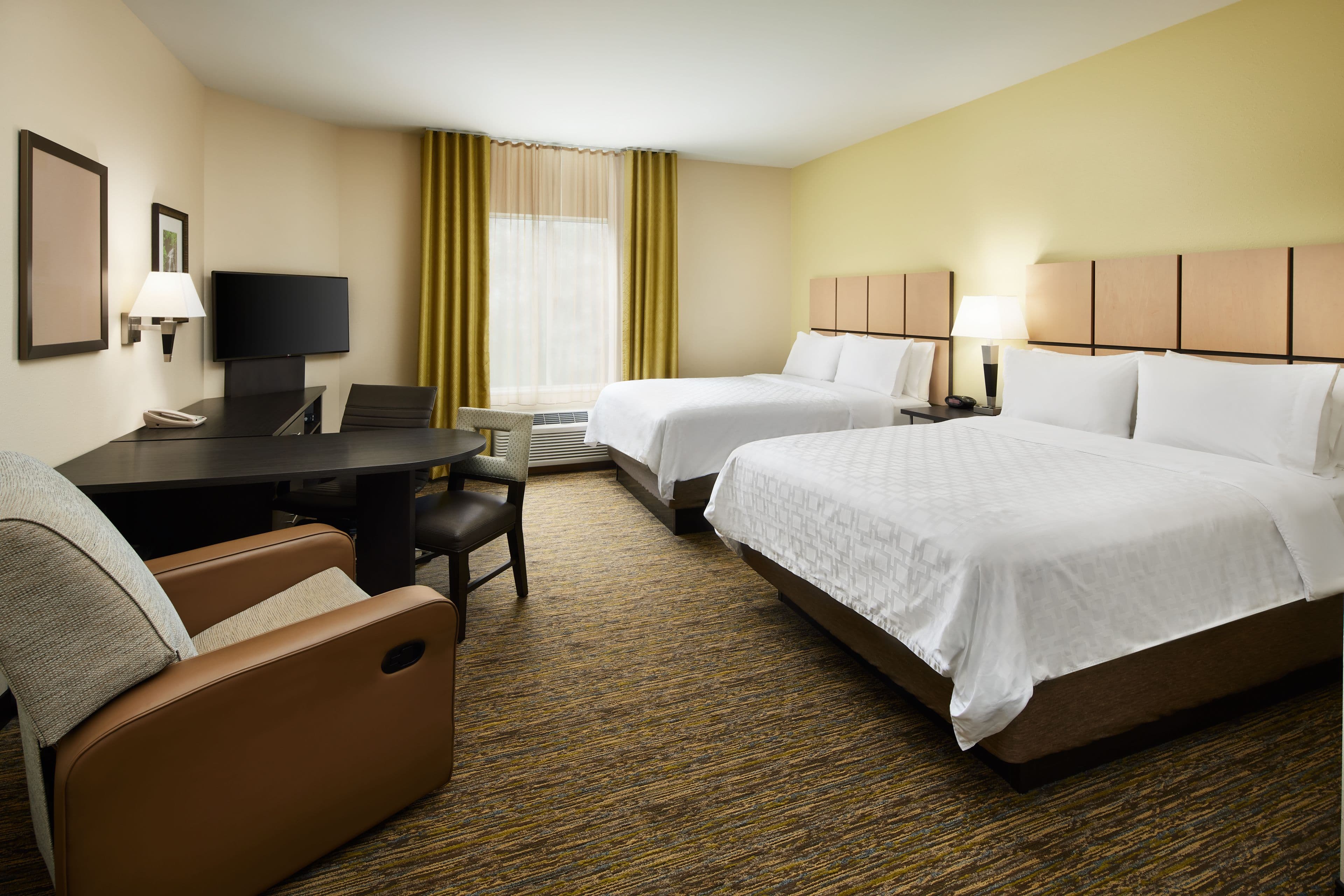 Candlewood Suites Valdosta Mall — 10