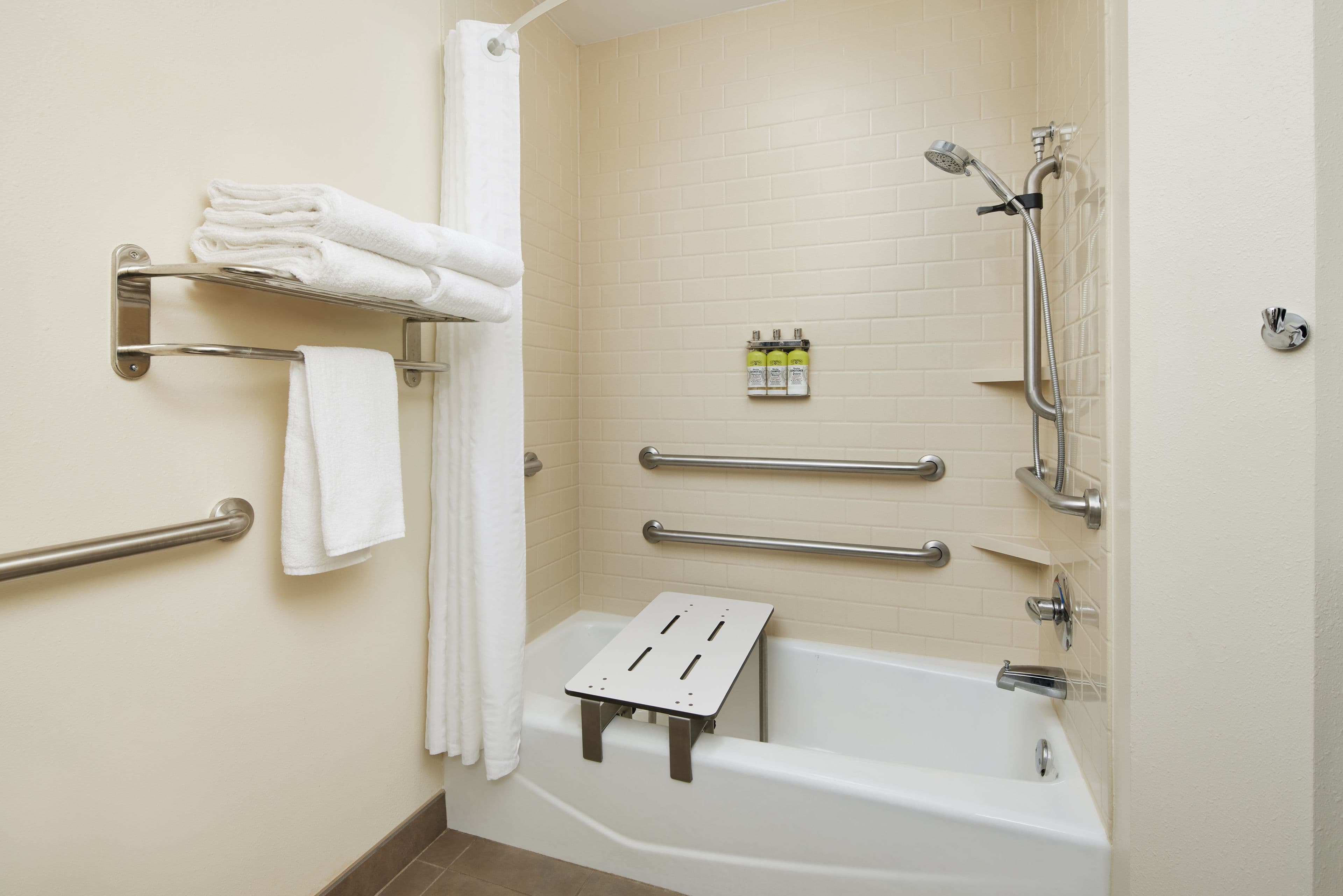 Candlewood Suites Valdosta Mall — 19