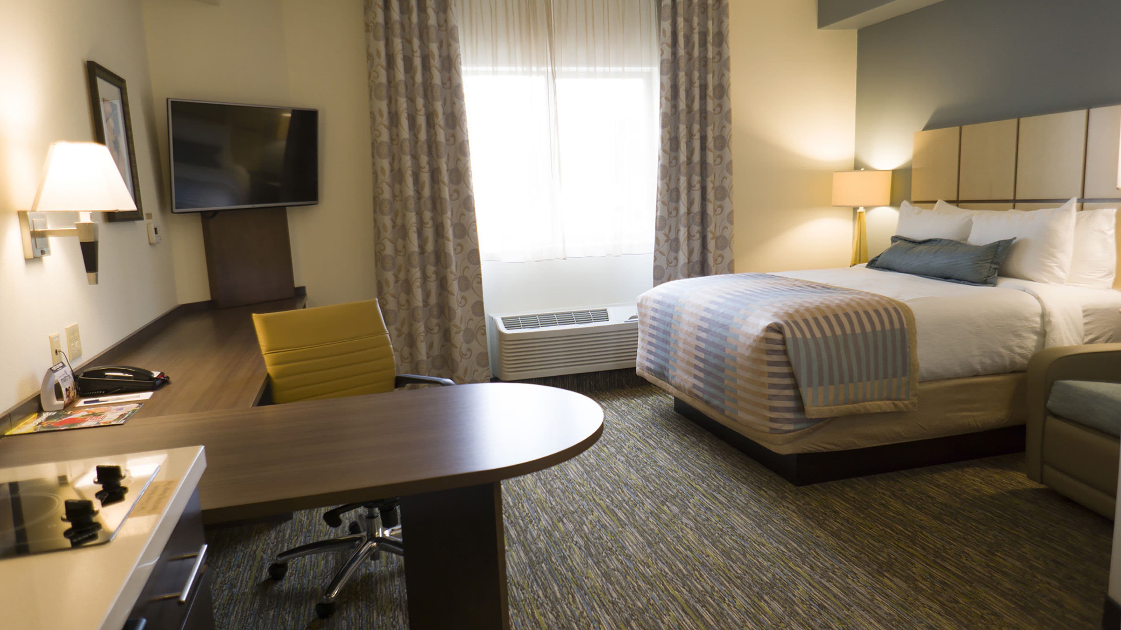 Candlewood Suites Vancouver-Camas — 9