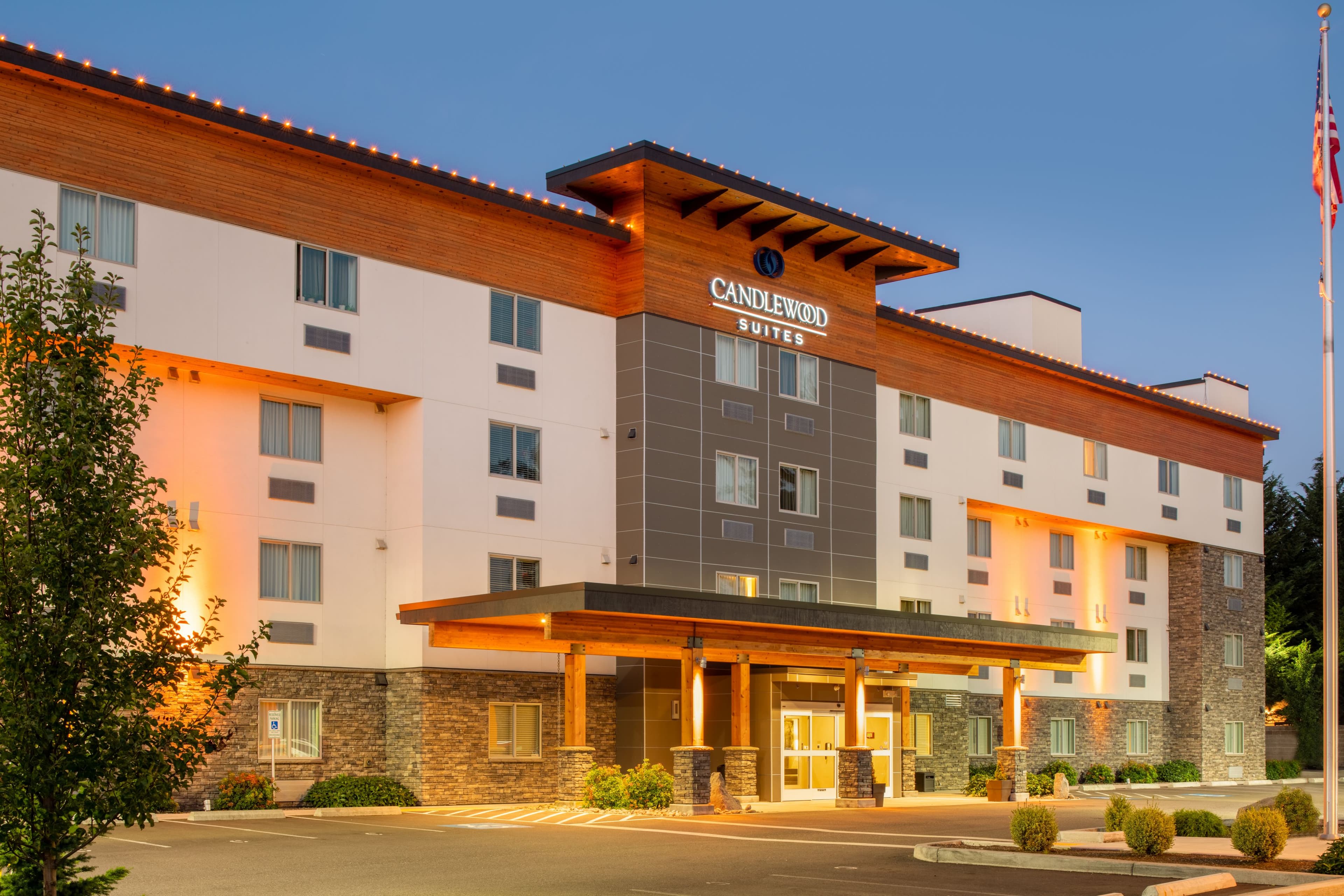 Candlewood Suites Vancouver-Camas - Image 1