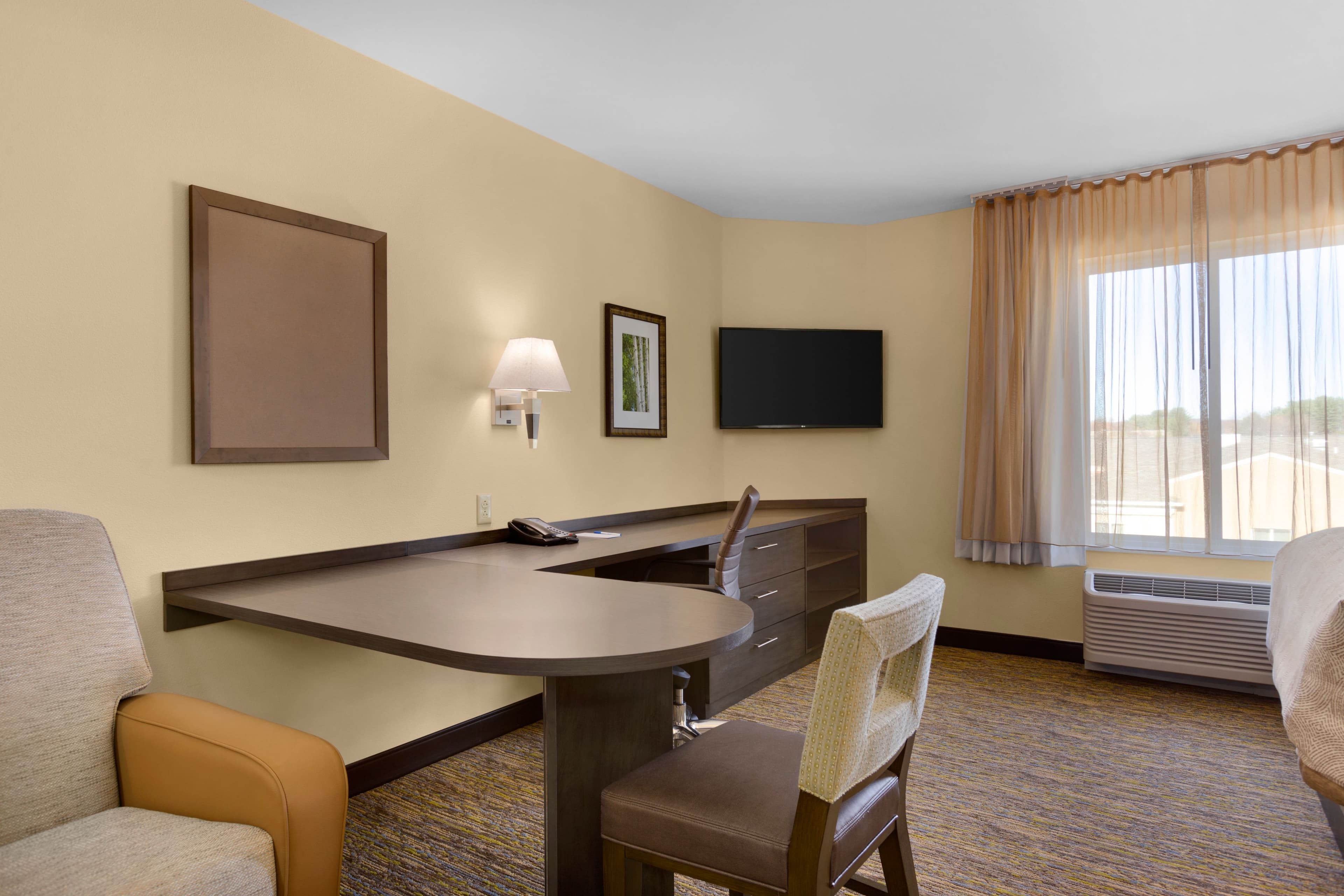 Candlewood Suites Vestal - Binghamton — 13