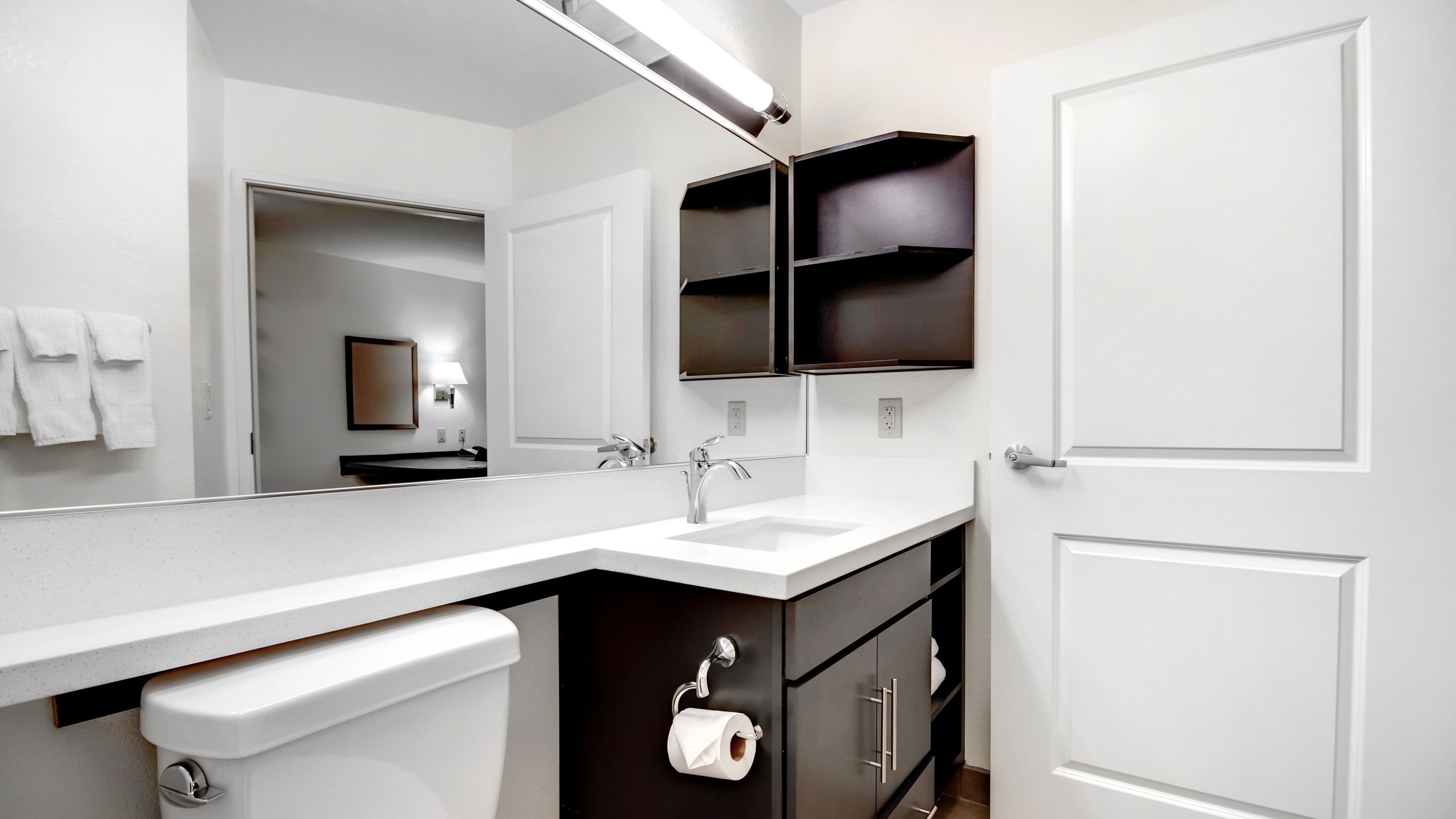 Candlewood Suites Waco — 20