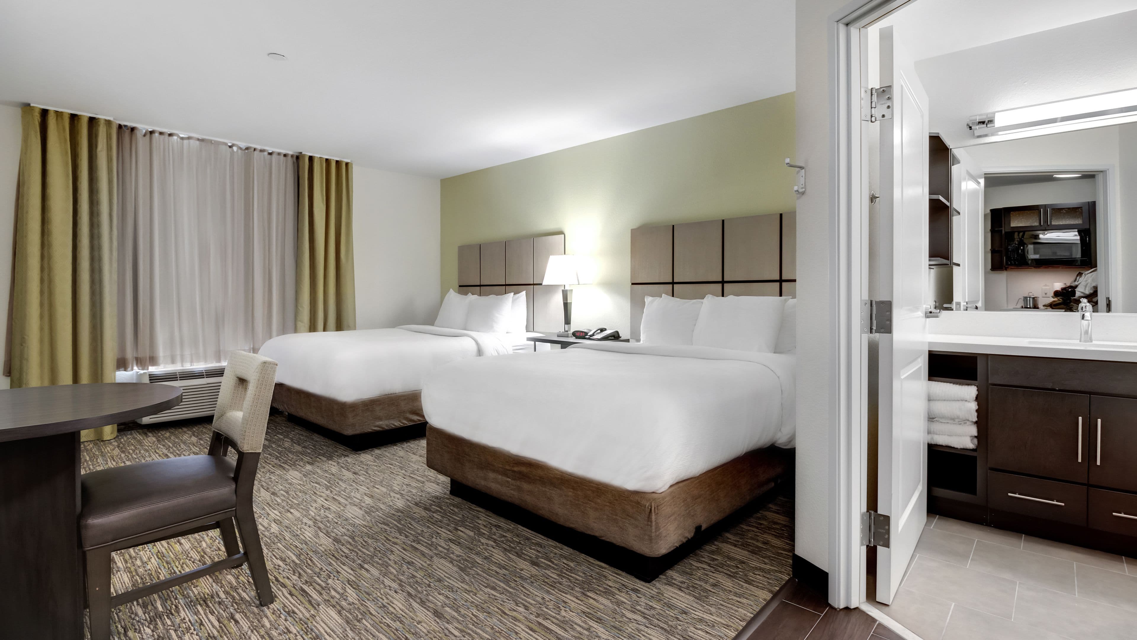 Candlewood Suites Waco — 25