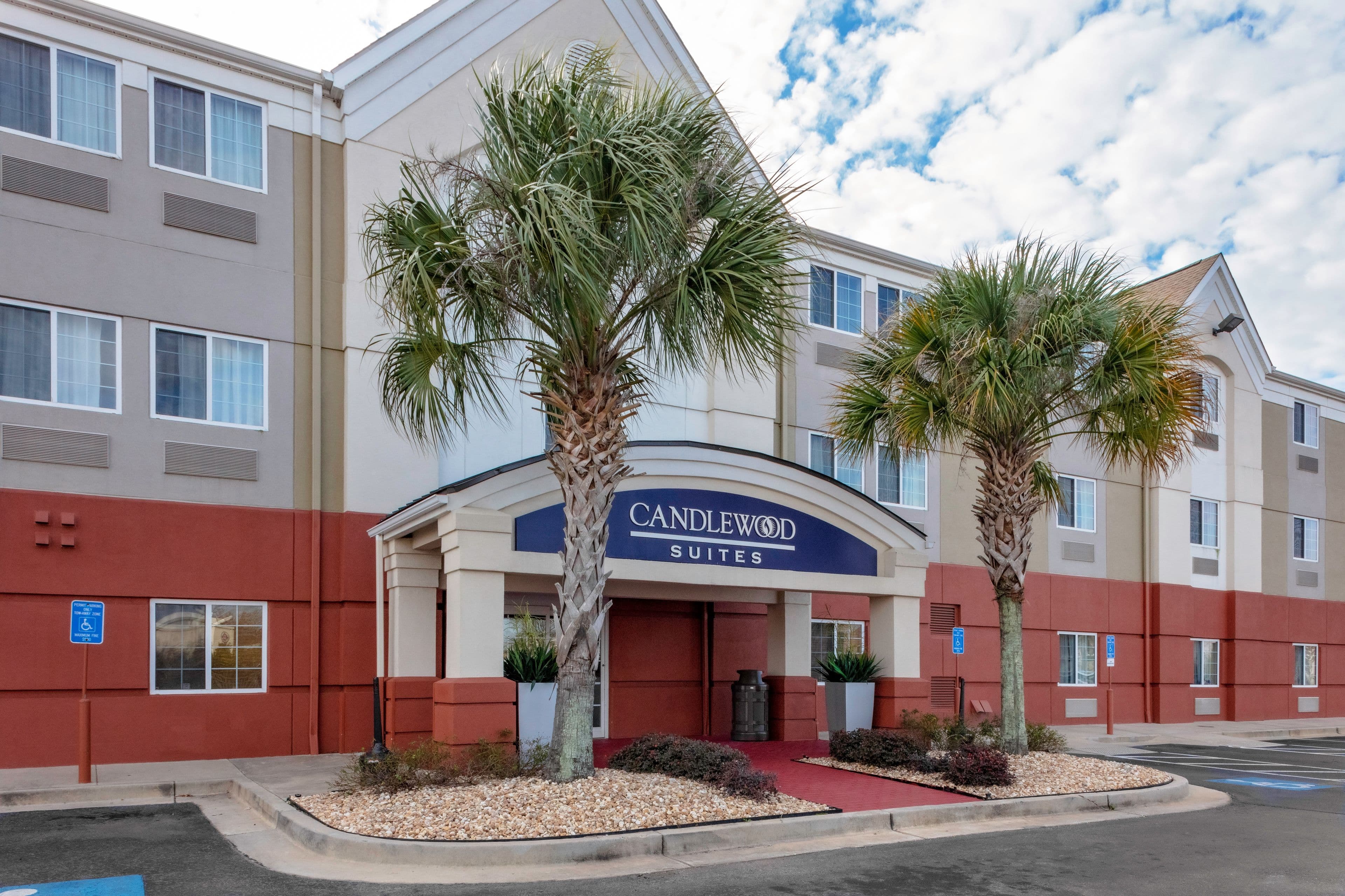 Candlewood Suites Warner Robins/Robins Afb - Image 1