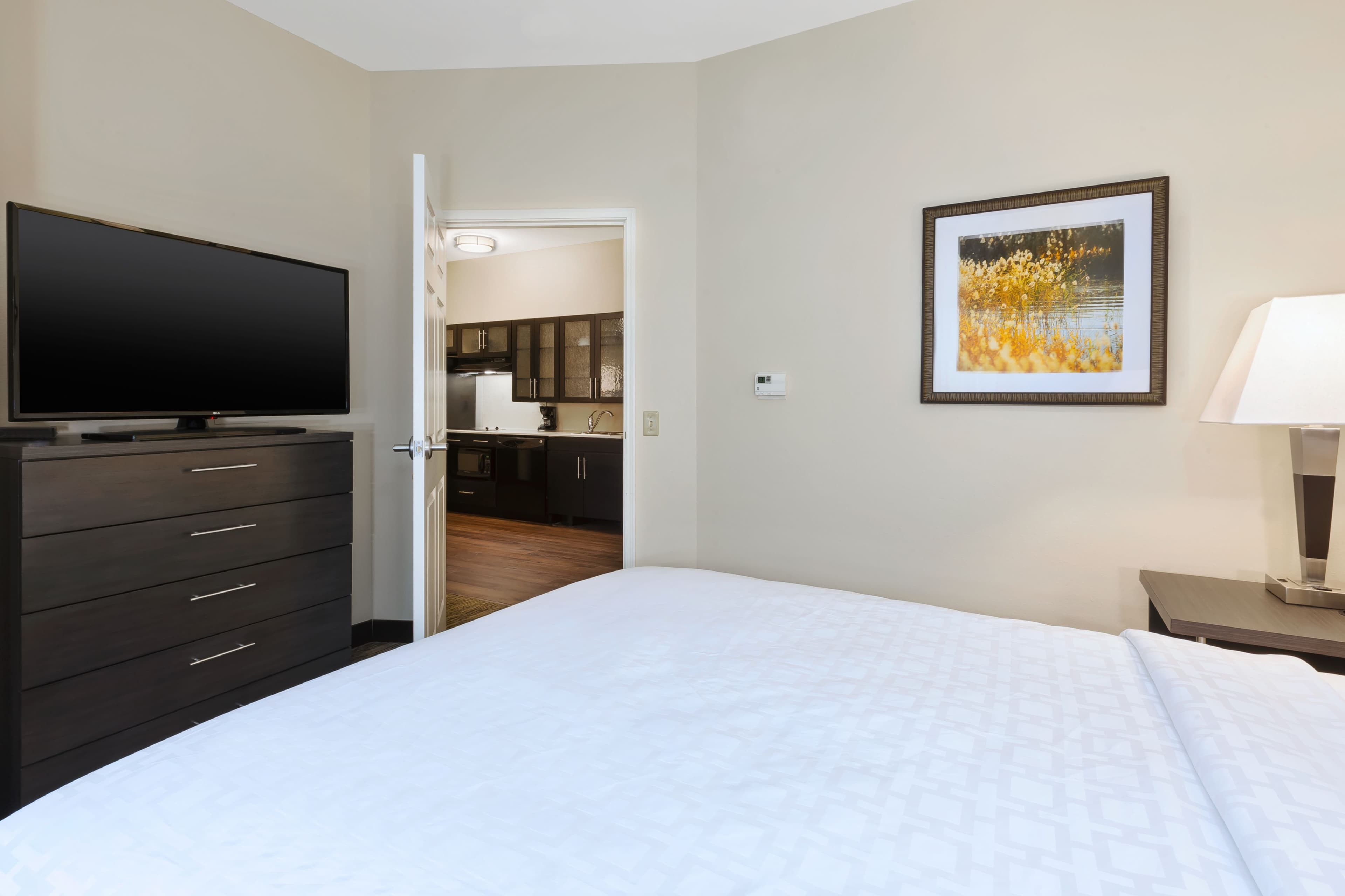 Candlewood Suites MORGANTOWN-UNIV WEST VIRGINIA — 22