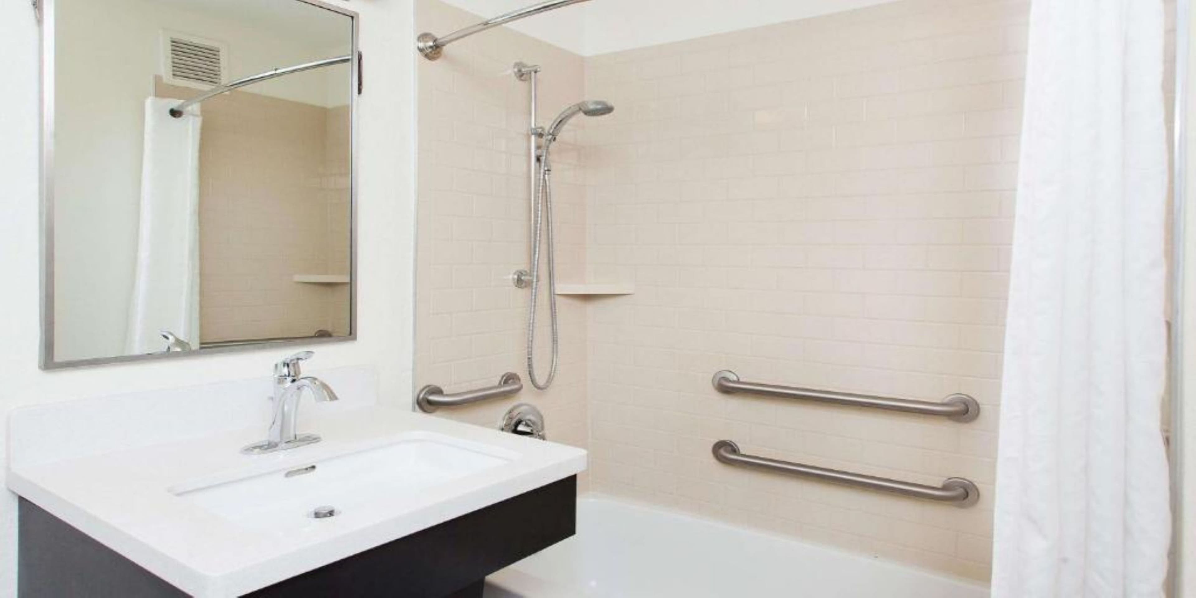 Candlewood Suites Wichita - Airport — 8