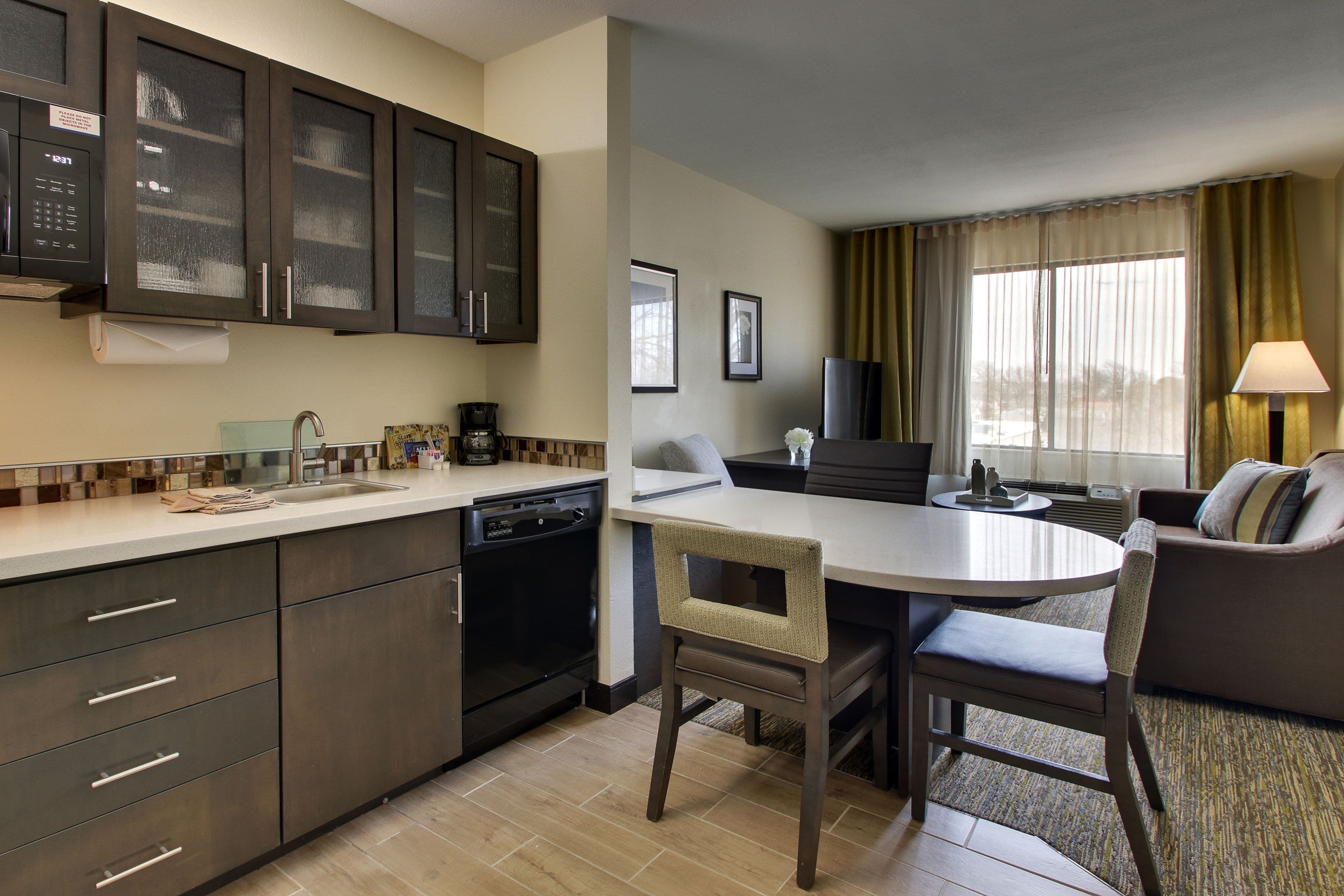 Candlewood Suites Wichita East — 14