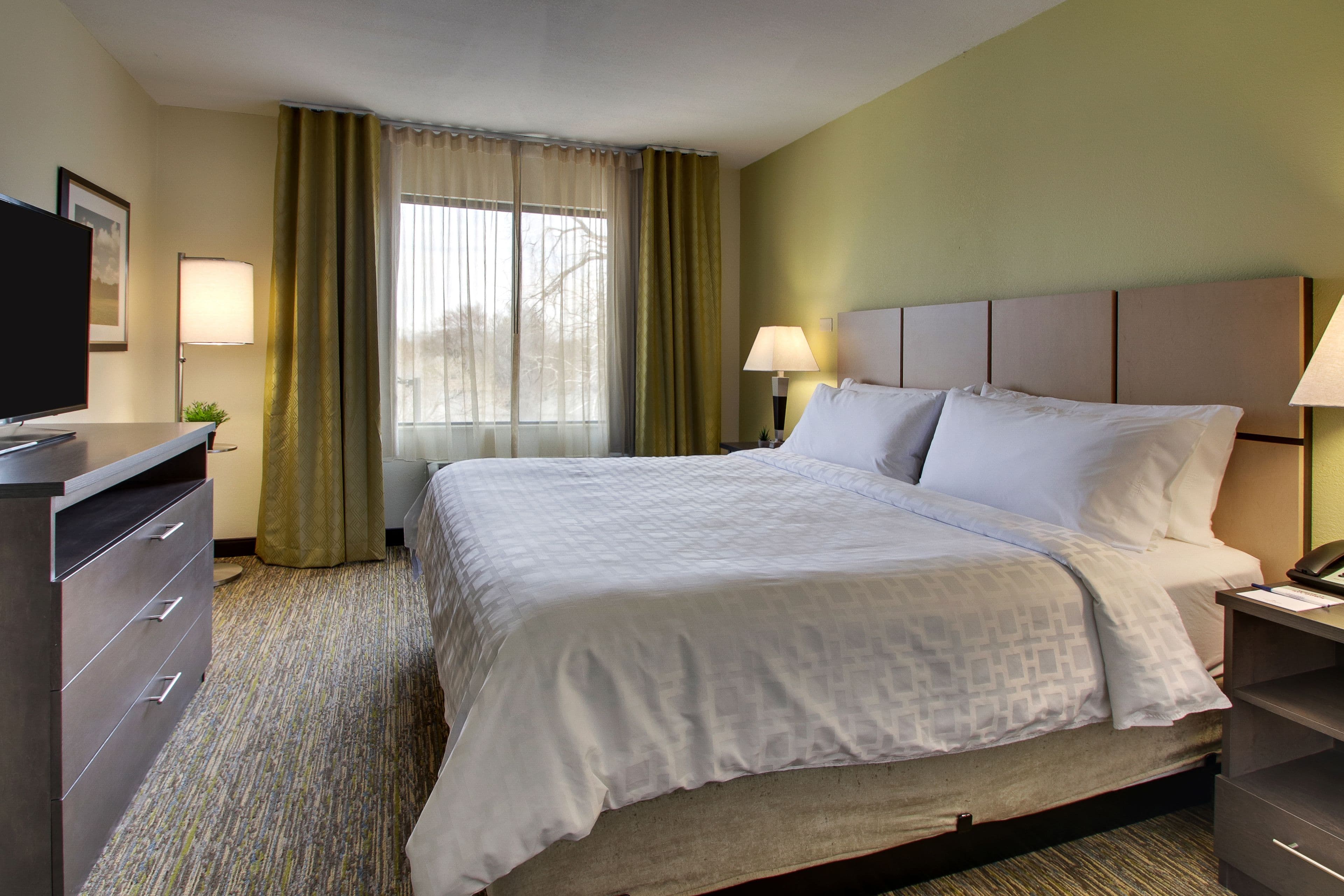 Candlewood Suites Wichita East — 18