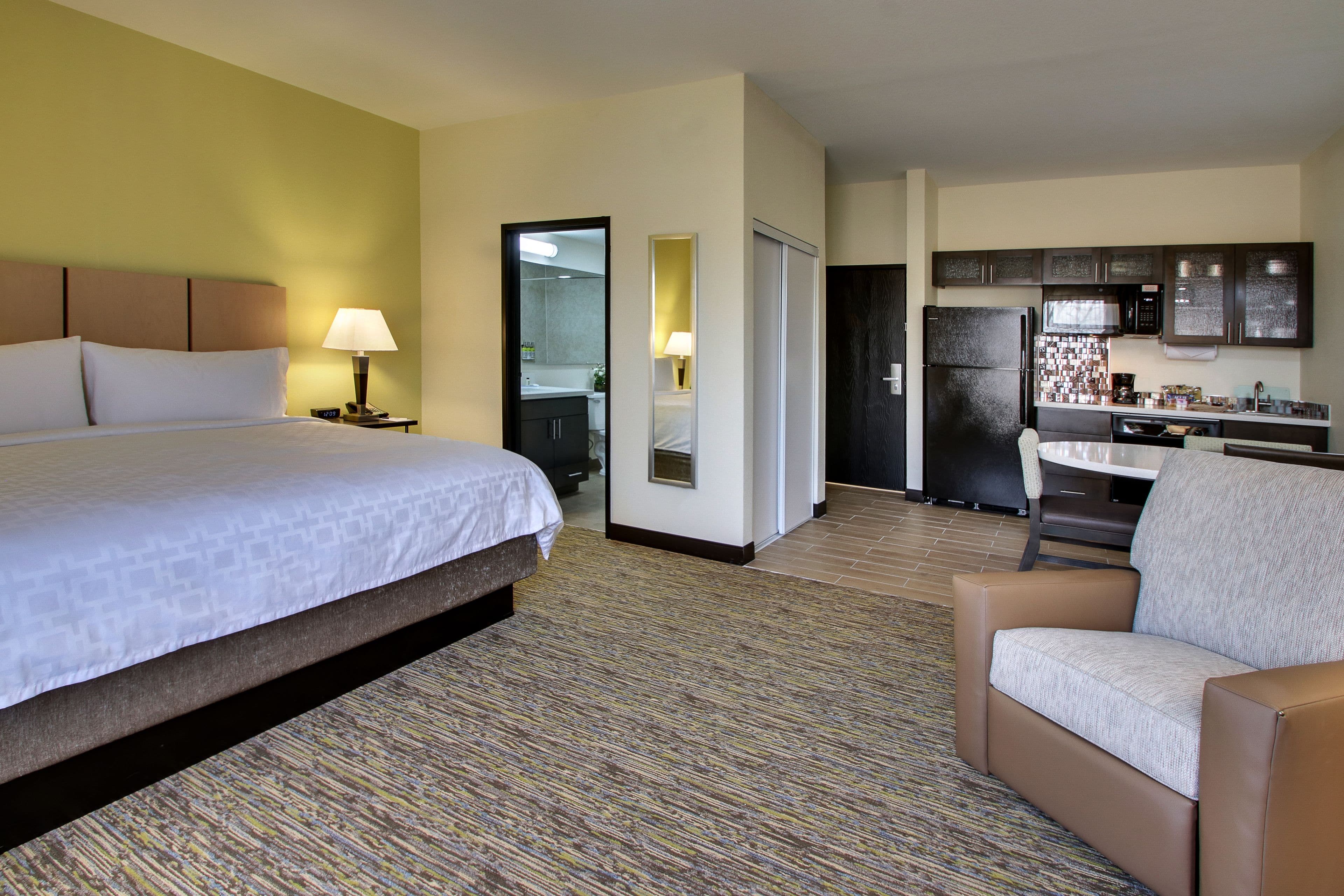 Candlewood Suites Wichita East — 7