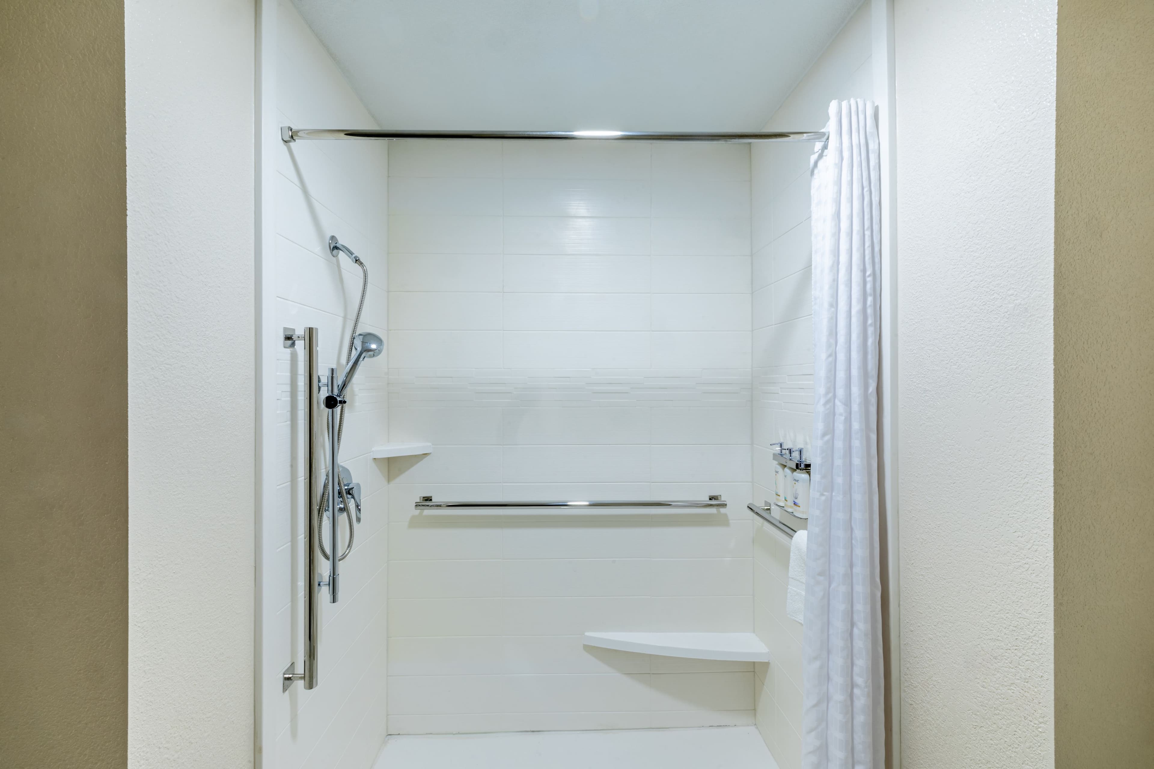 Candlewood Suites Wichita Northwest — 20