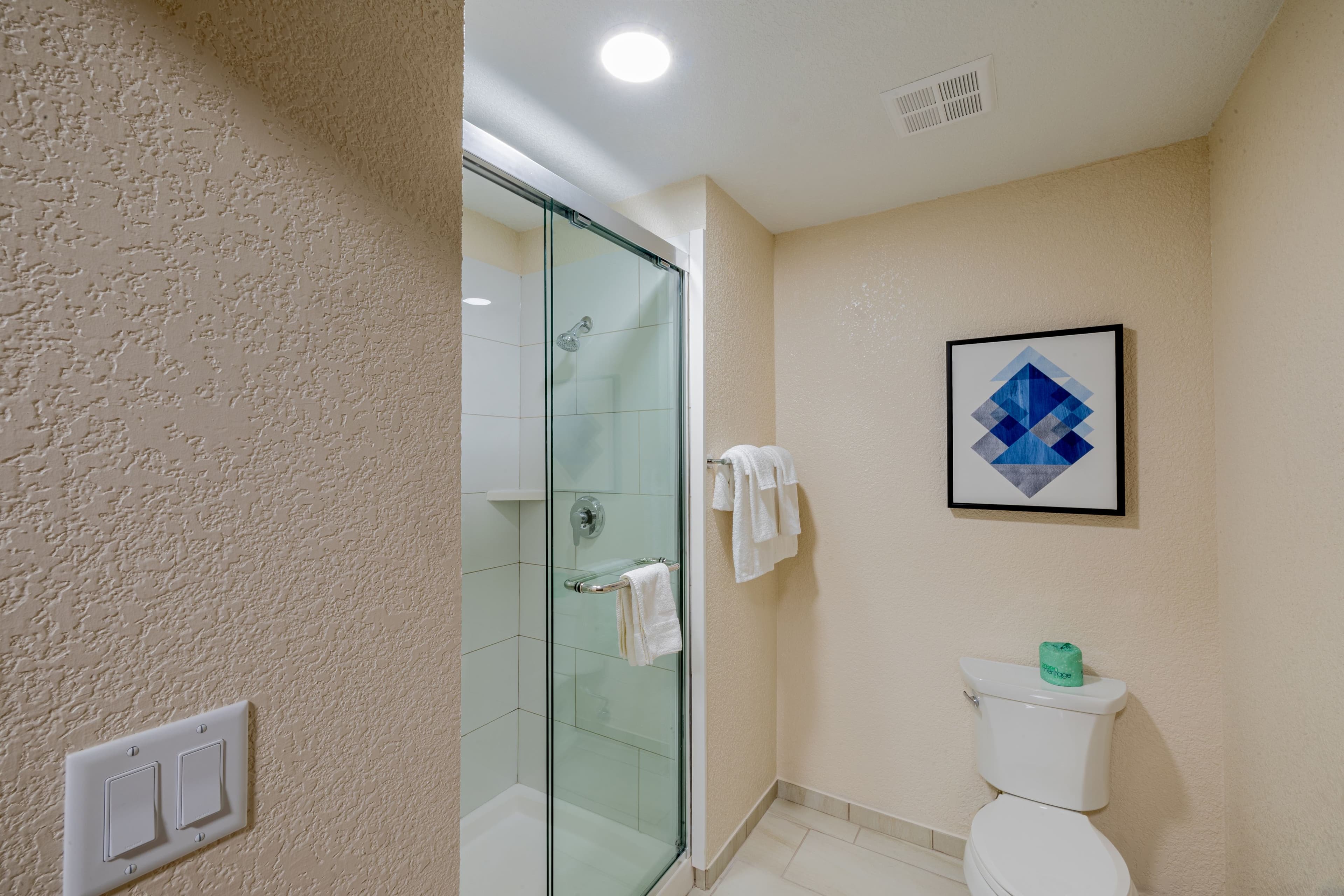 Candlewood Suites Wichita Northwest — 11