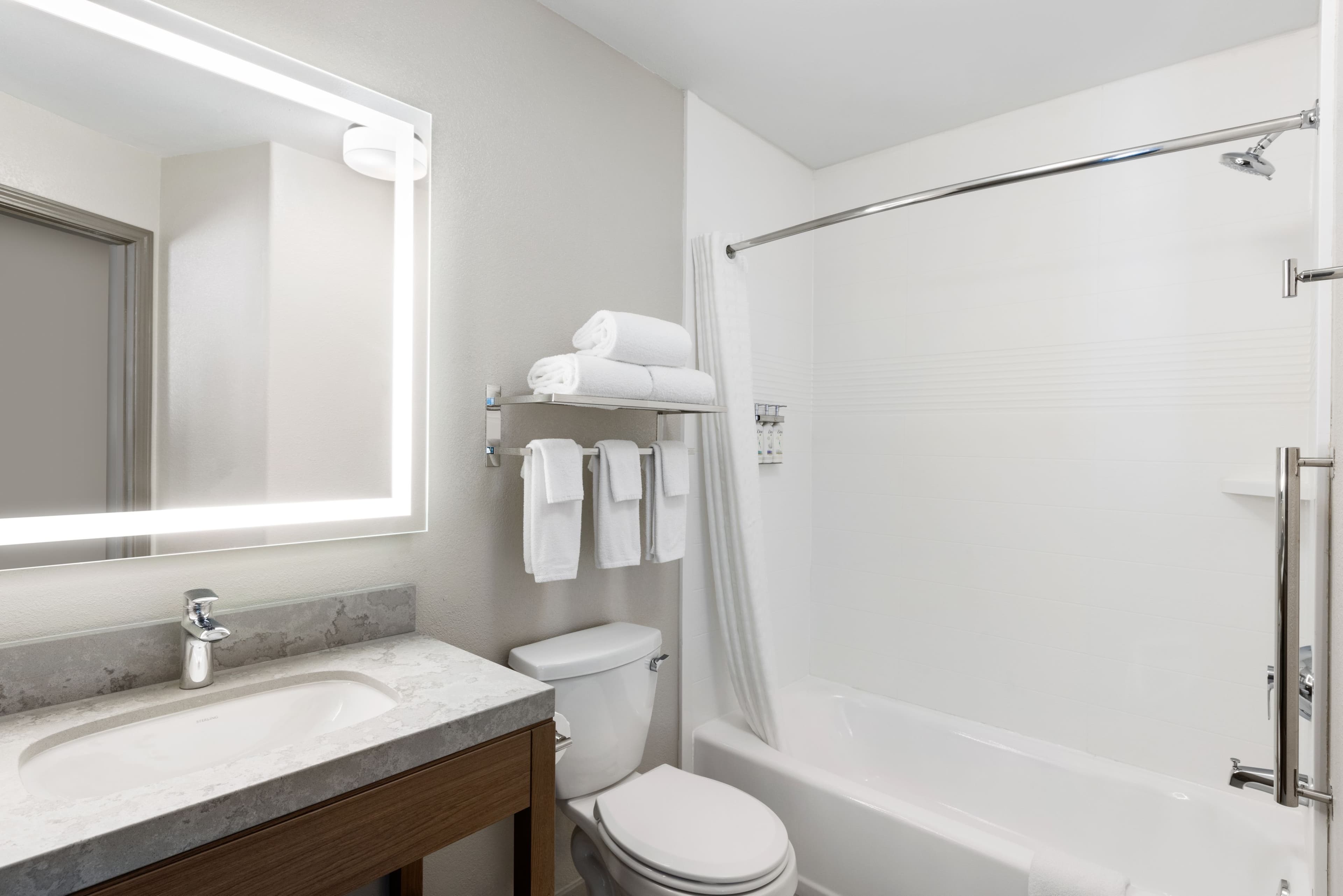 Candlewood Suites Yuma - Image 5