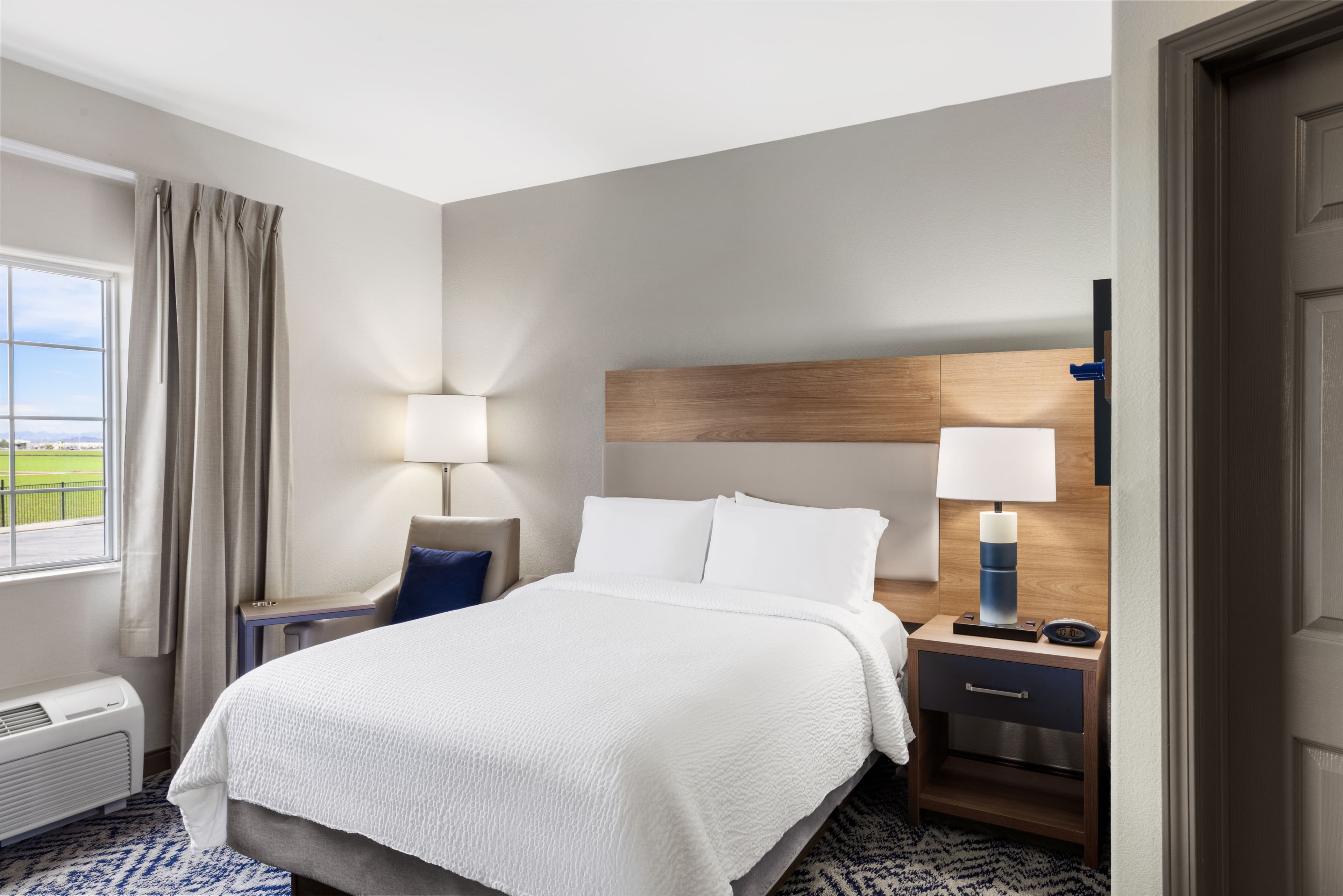 Candlewood Suites Yuma — 6