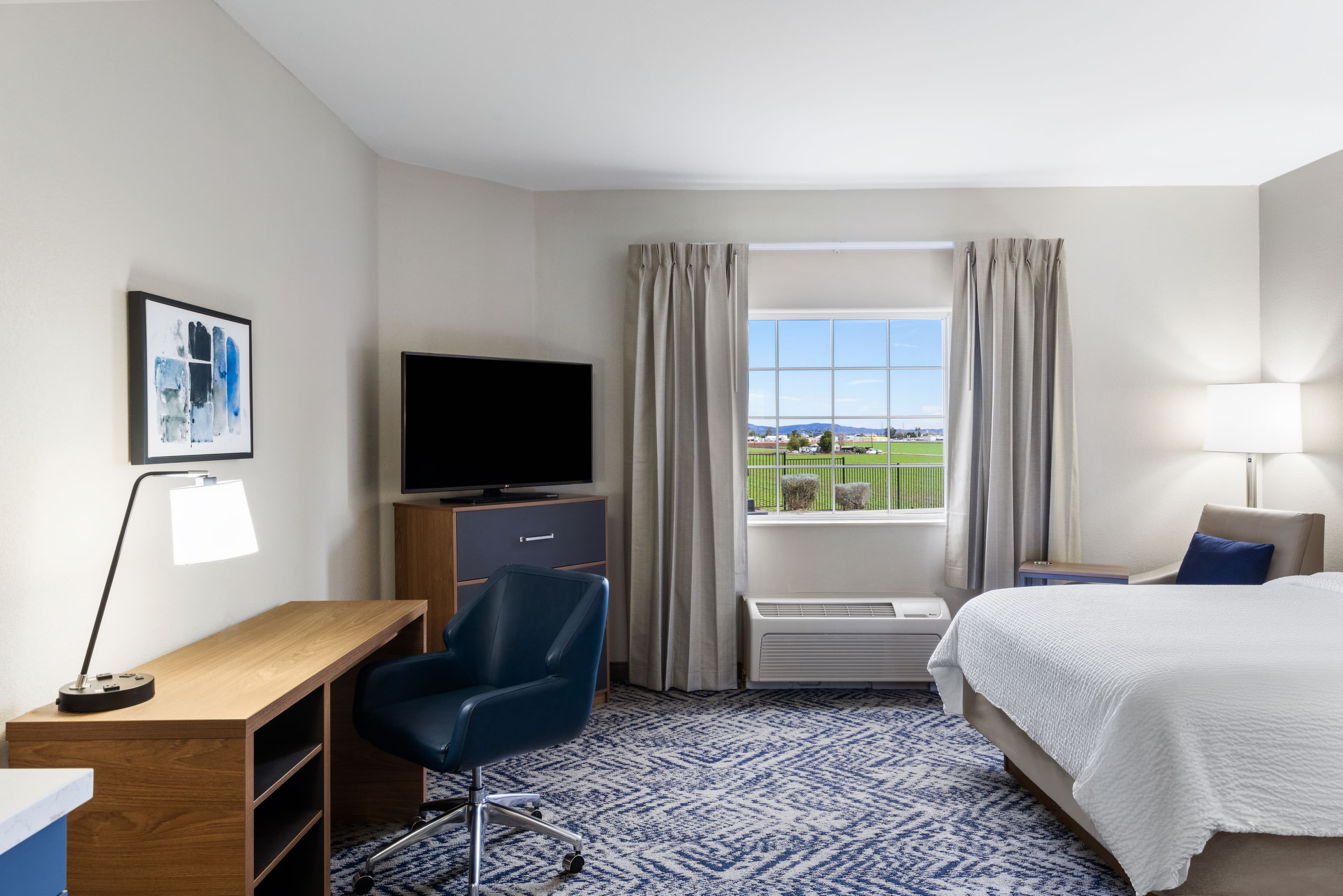 Candlewood Suites Yuma — 11