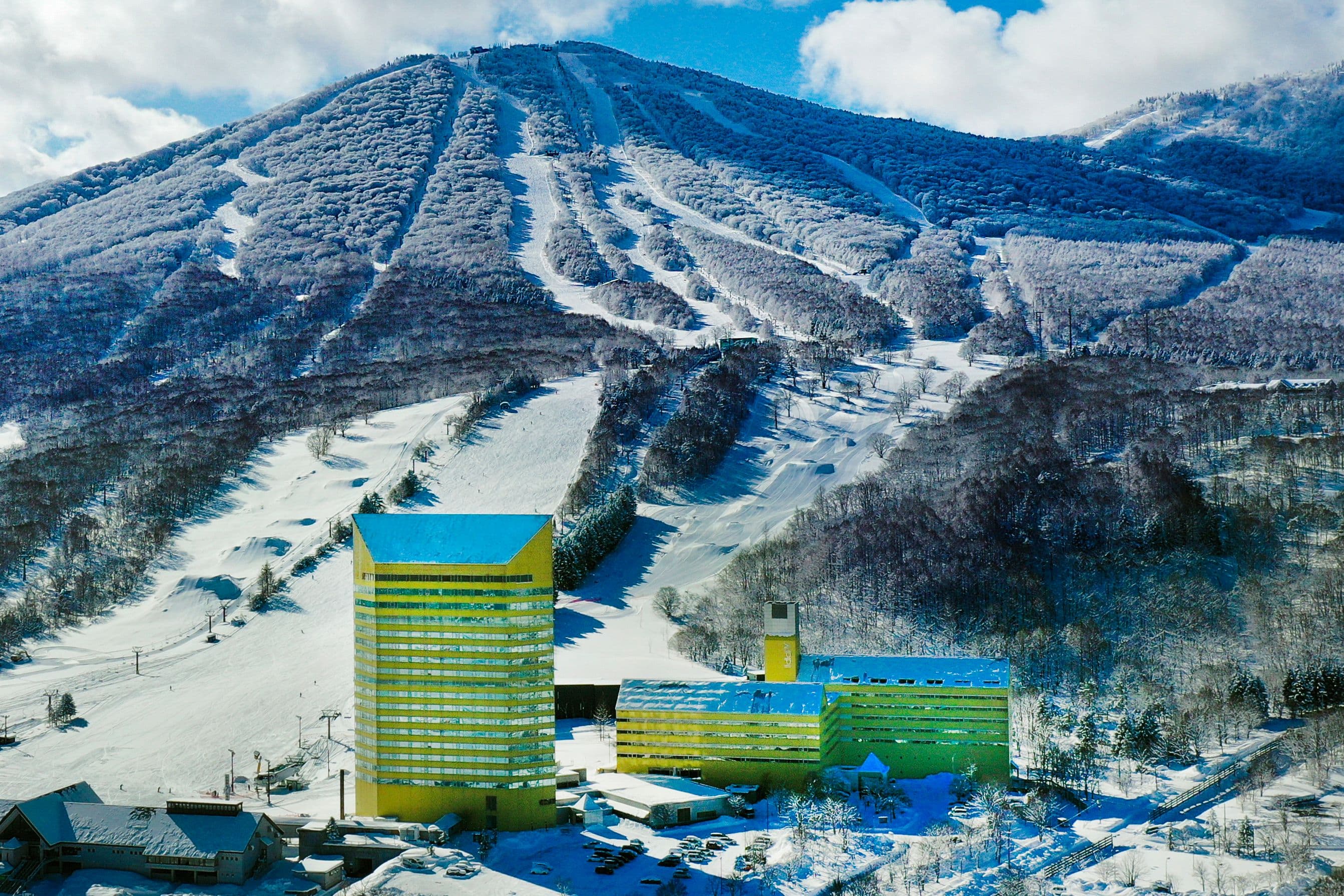 ANA Crowne Plaza Resort Appi Kogen - Image 1