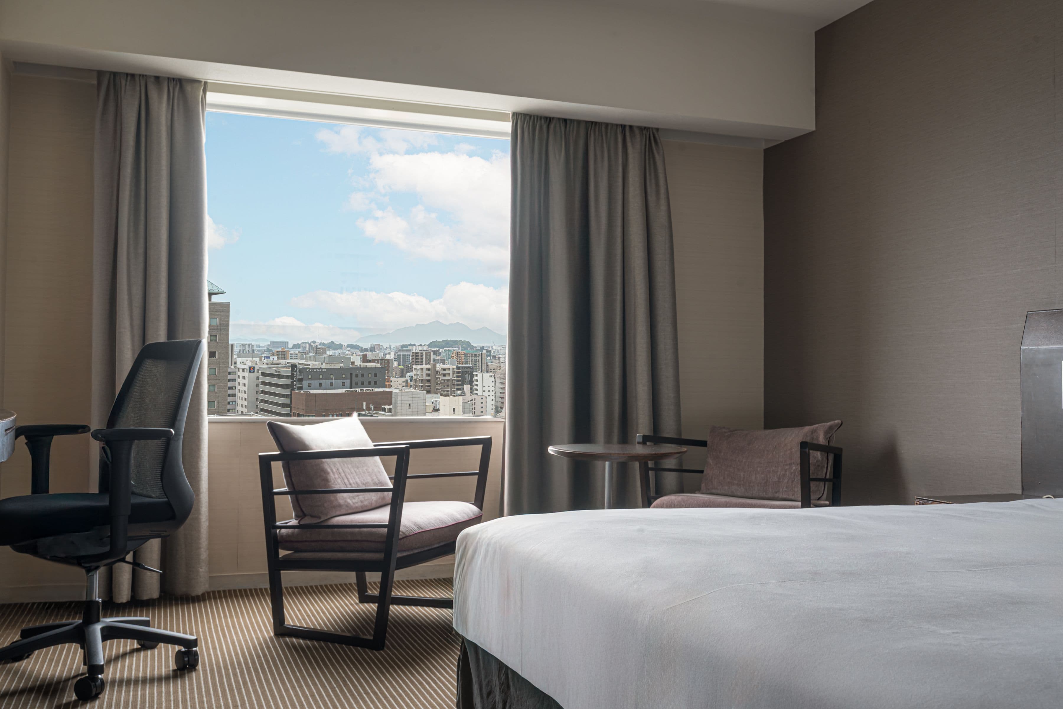 ANA Crowne Plaza Hiroshima — 57
