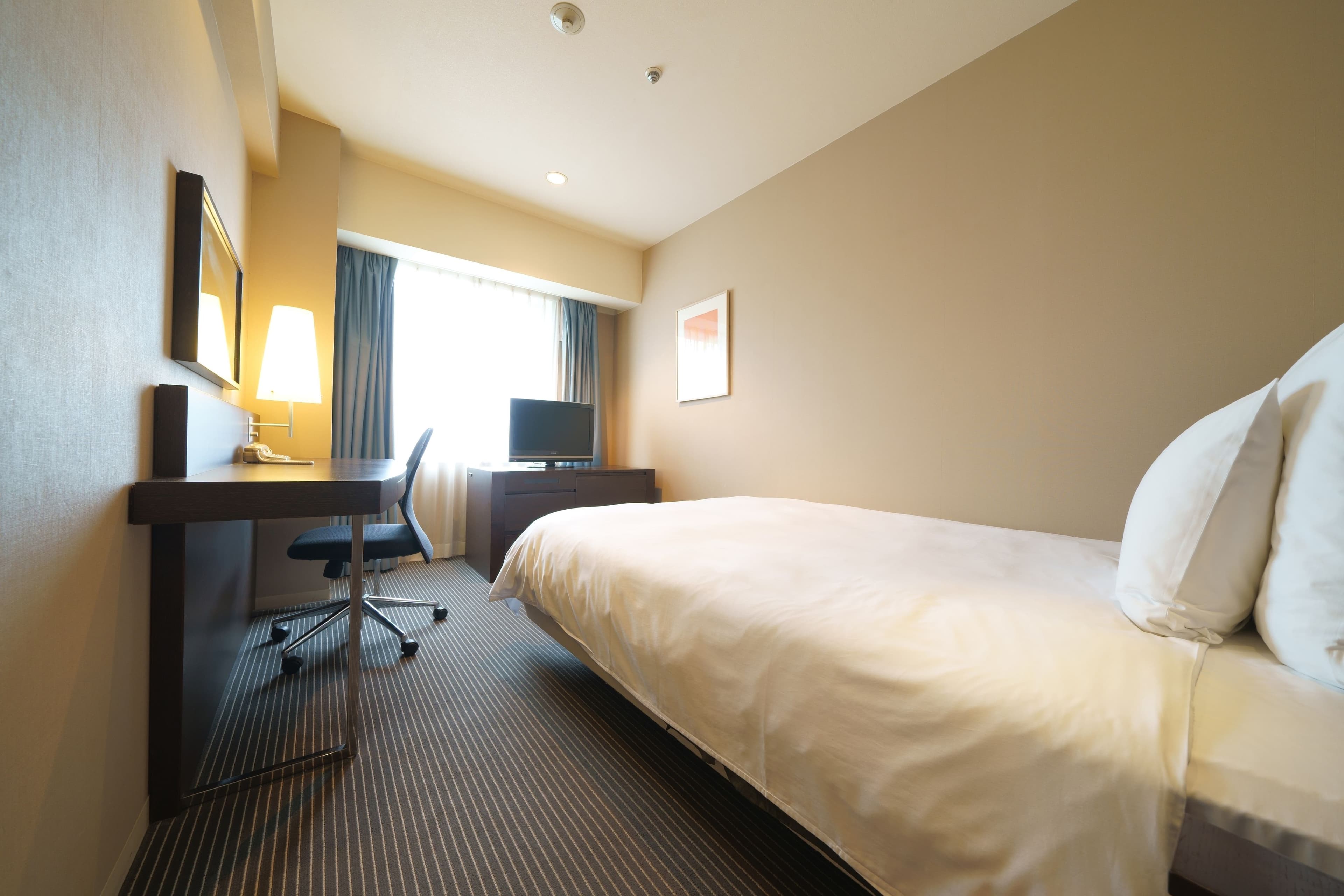 ANA Crowne Plaza Hiroshima — 27