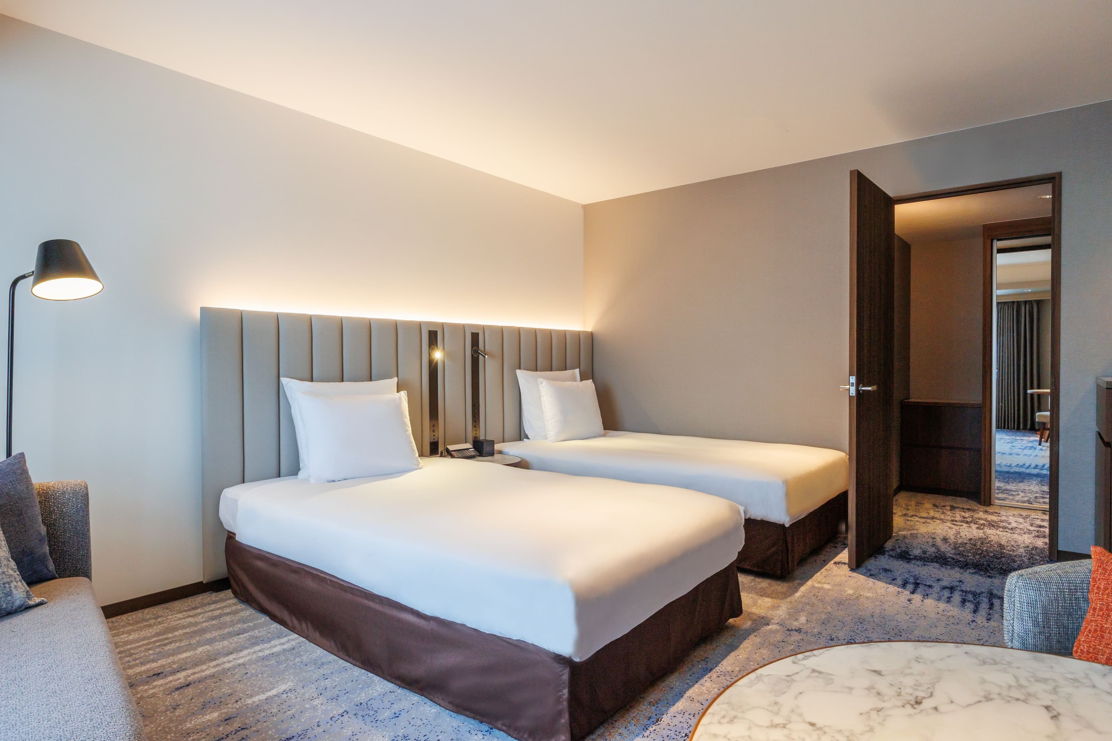 ANA Crowne Plaza Hiroshima — 82
