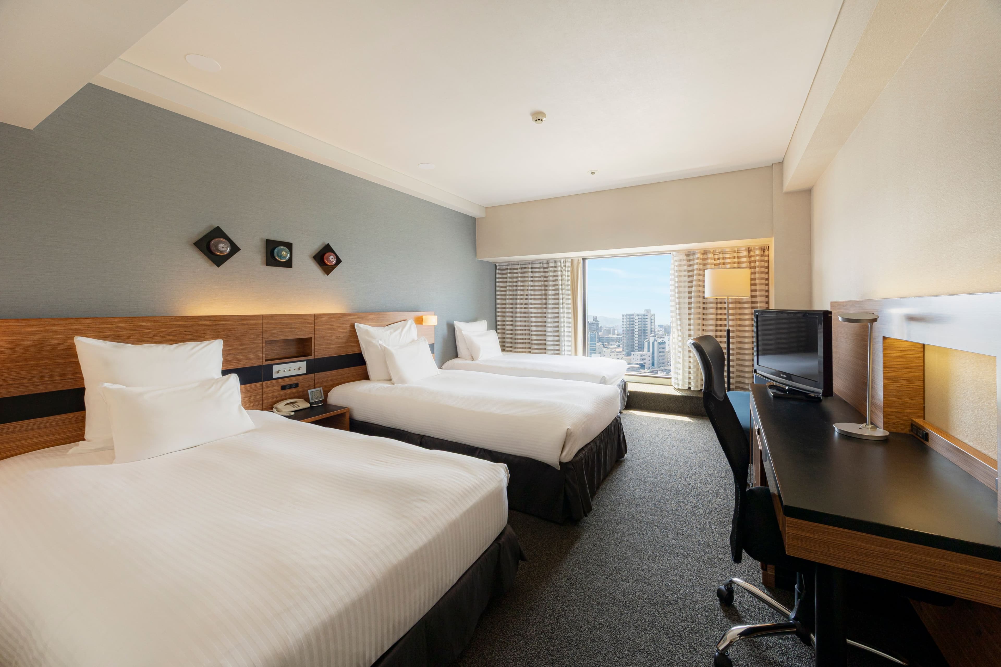 ANA Crowne Plaza Kumamoto New Sky — 9