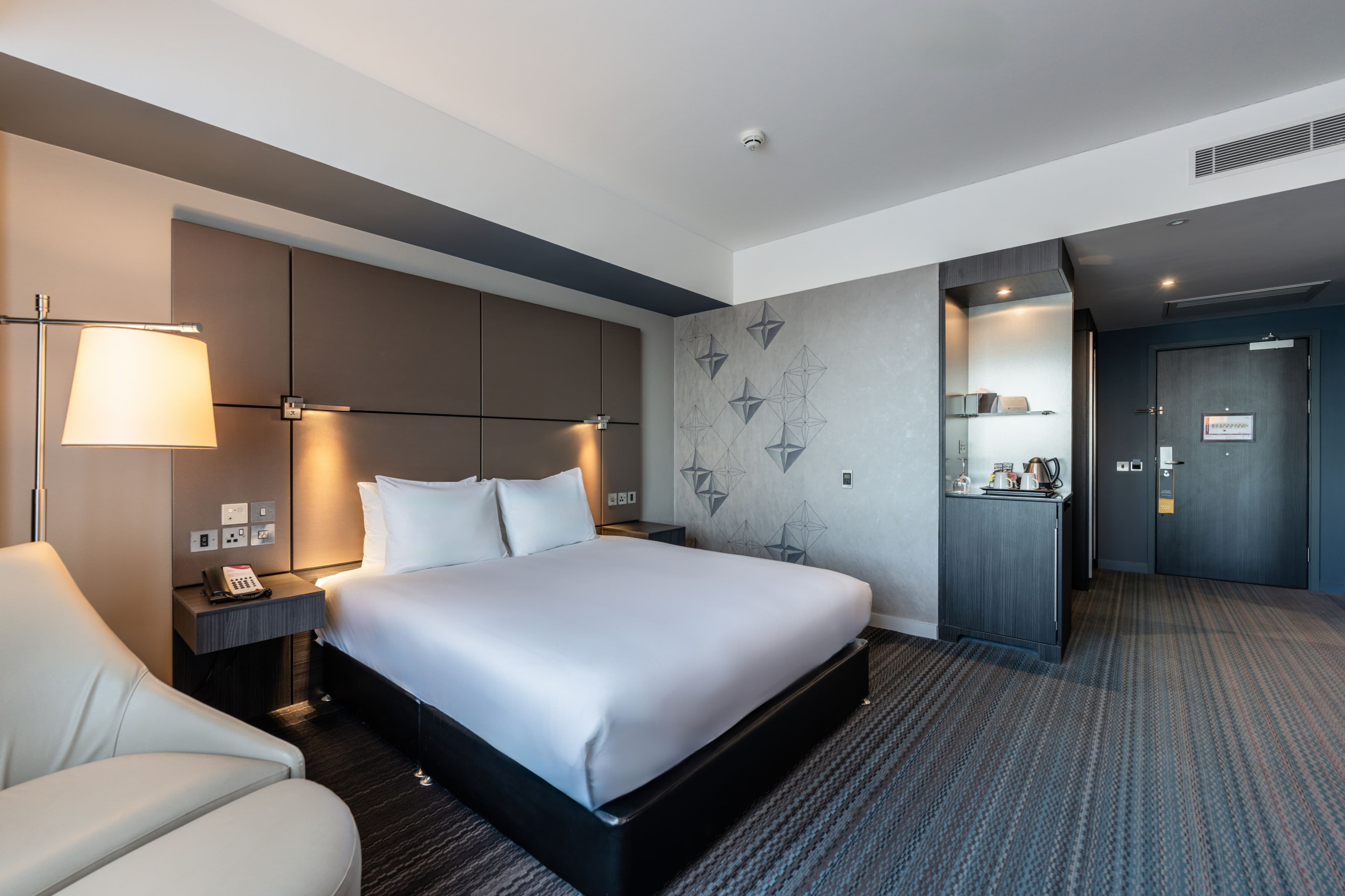 Standard Room - Image 9
