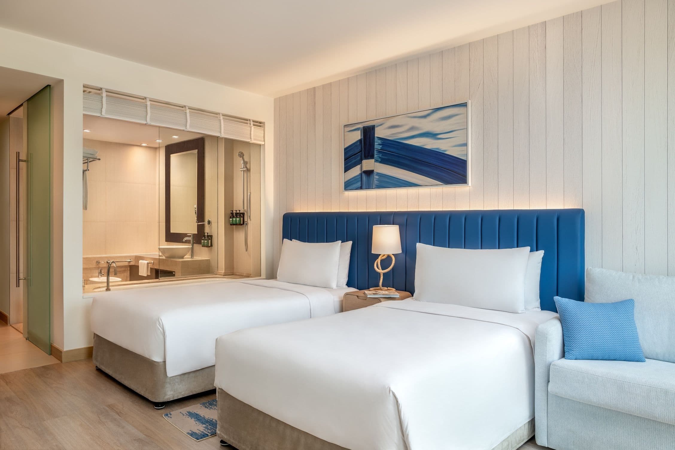 Crowne Plaza Abu Dhabi - Yas Island — 14