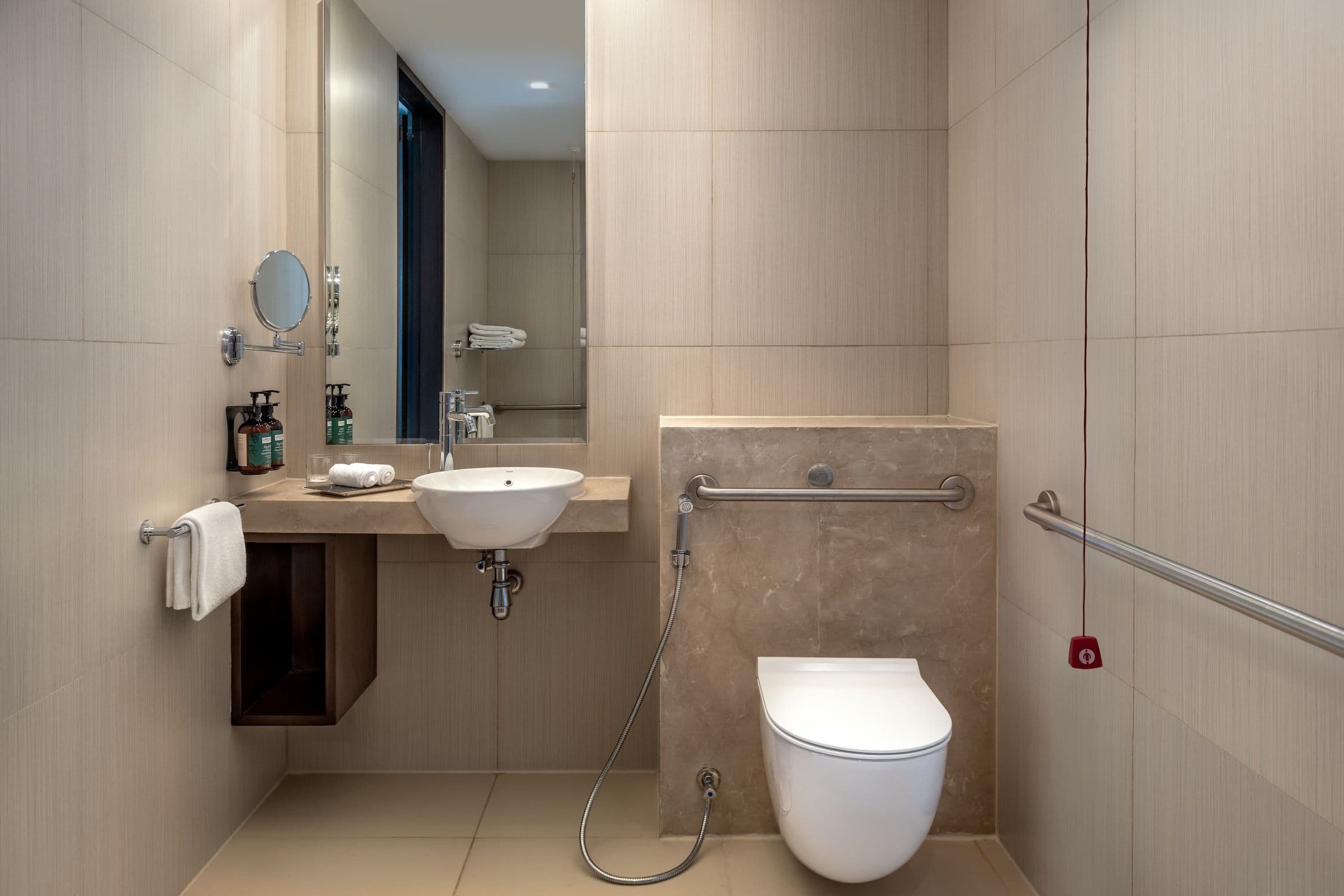 Crowne Plaza Abu Dhabi - Yas Island — 12