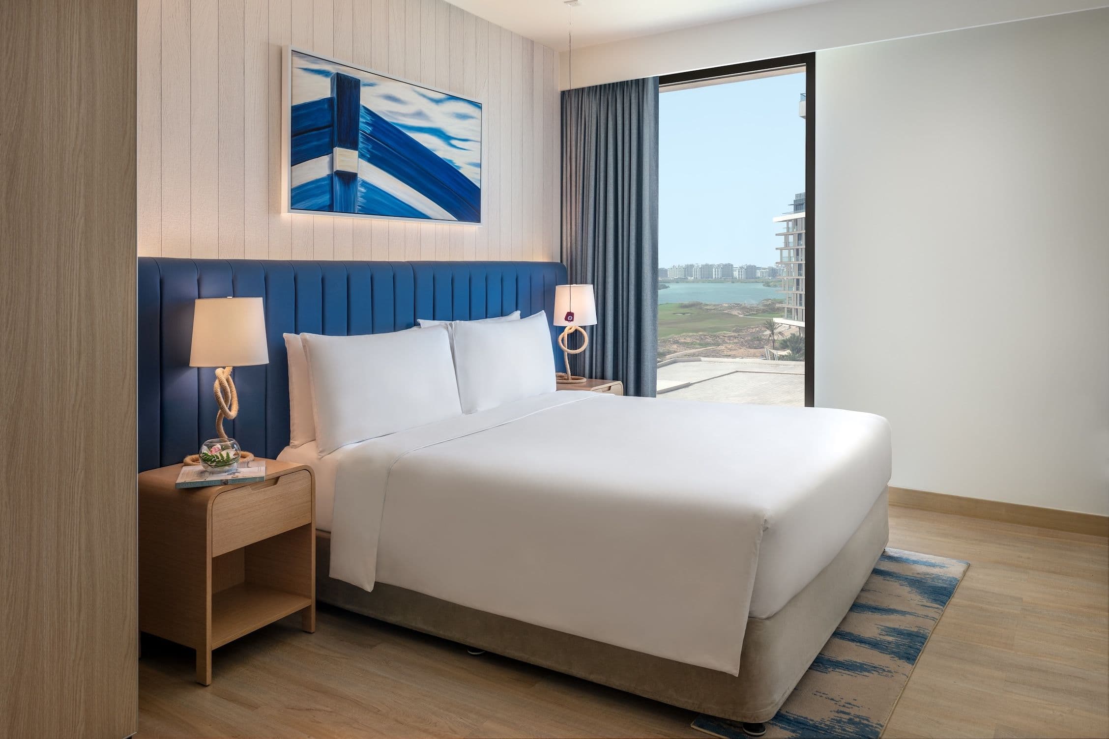 Crowne Plaza Abu Dhabi - Yas Island — 9