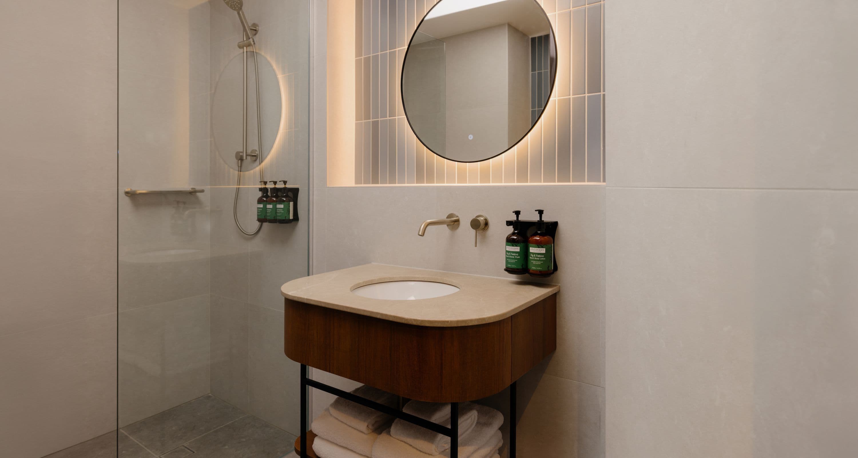 Standard Room - Image 6