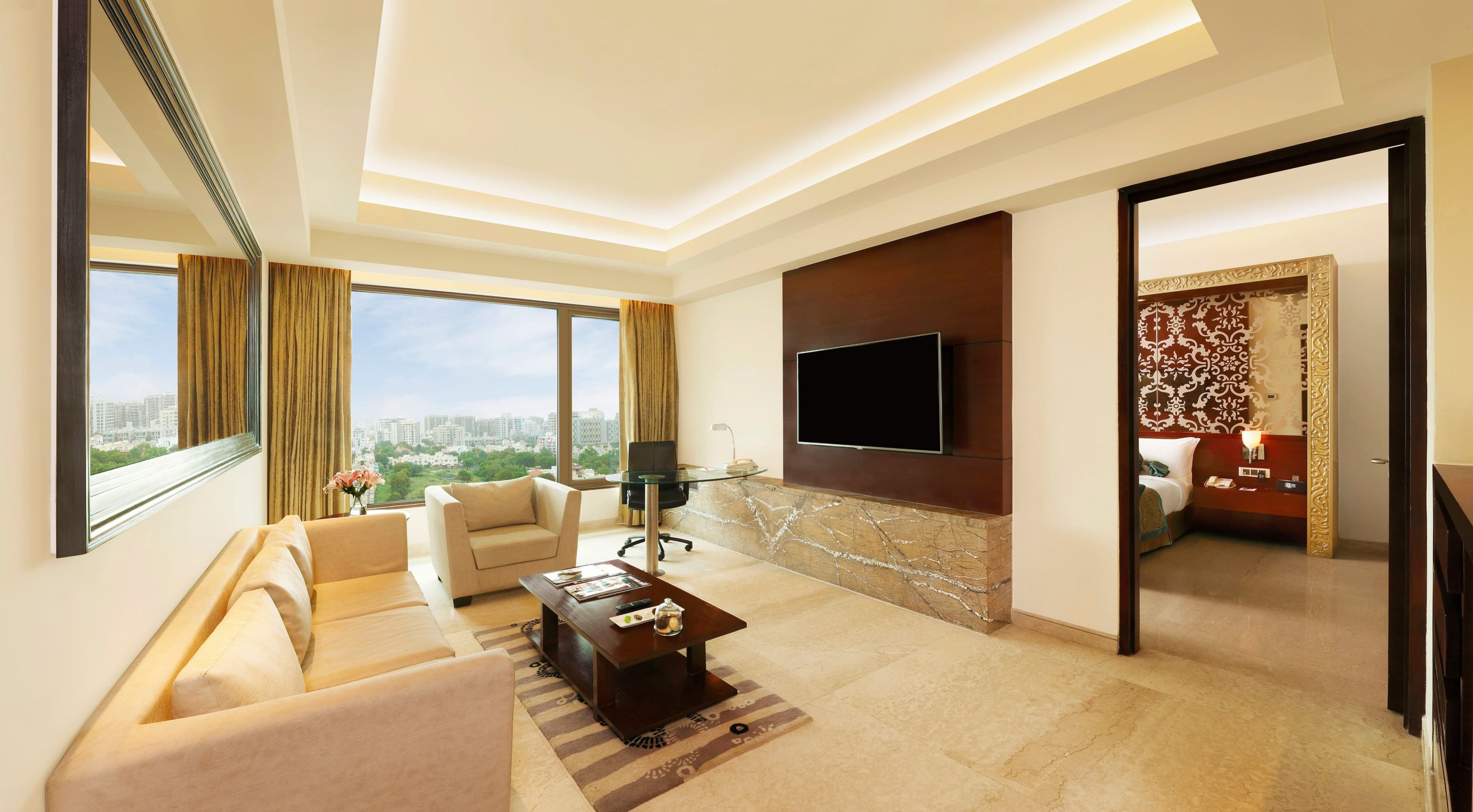 Crowne Plaza Ahmedabad City Centre — 14