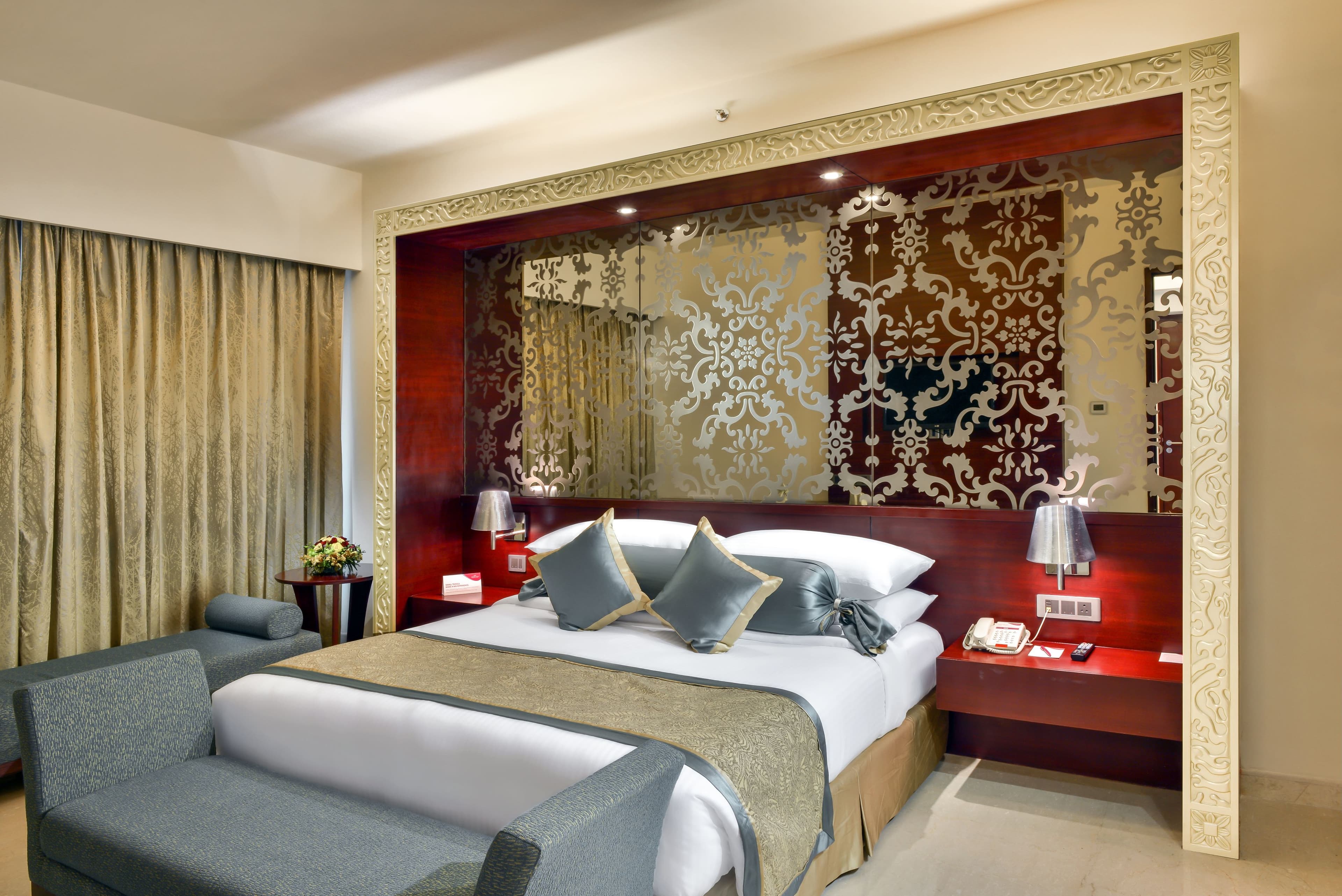 Crowne Plaza Ahmedabad City Centre — 13