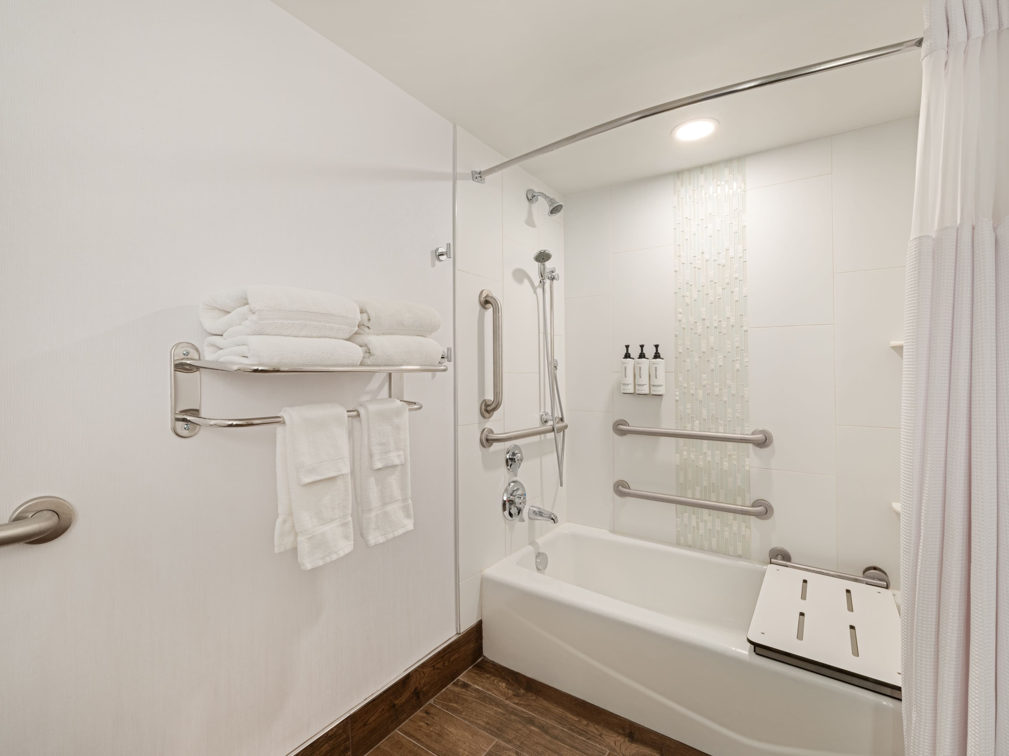 Crowne Plaza Albany - The Desmond Hotel — 16