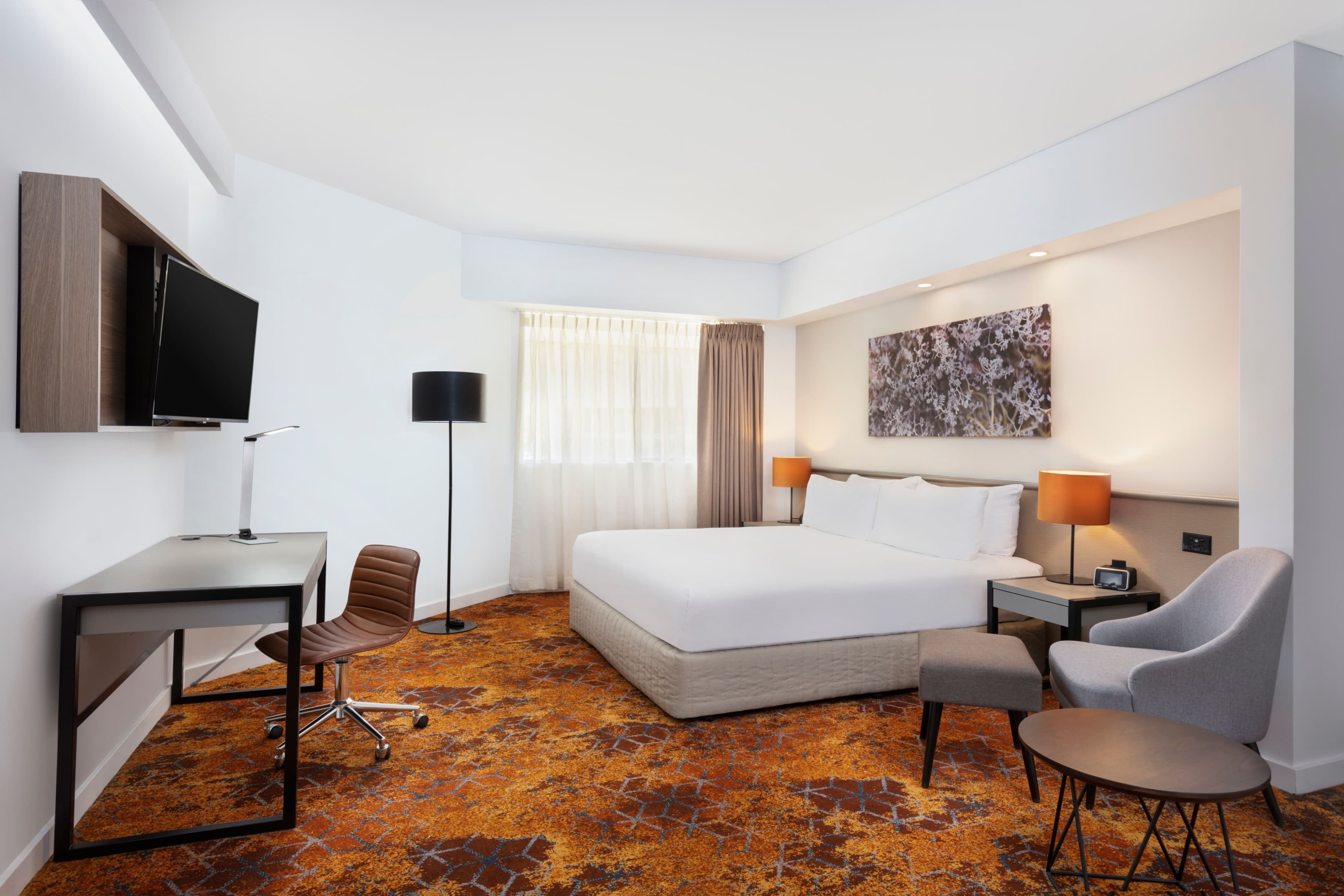 Crowne Plaza Alice Springs Lasseters — 12