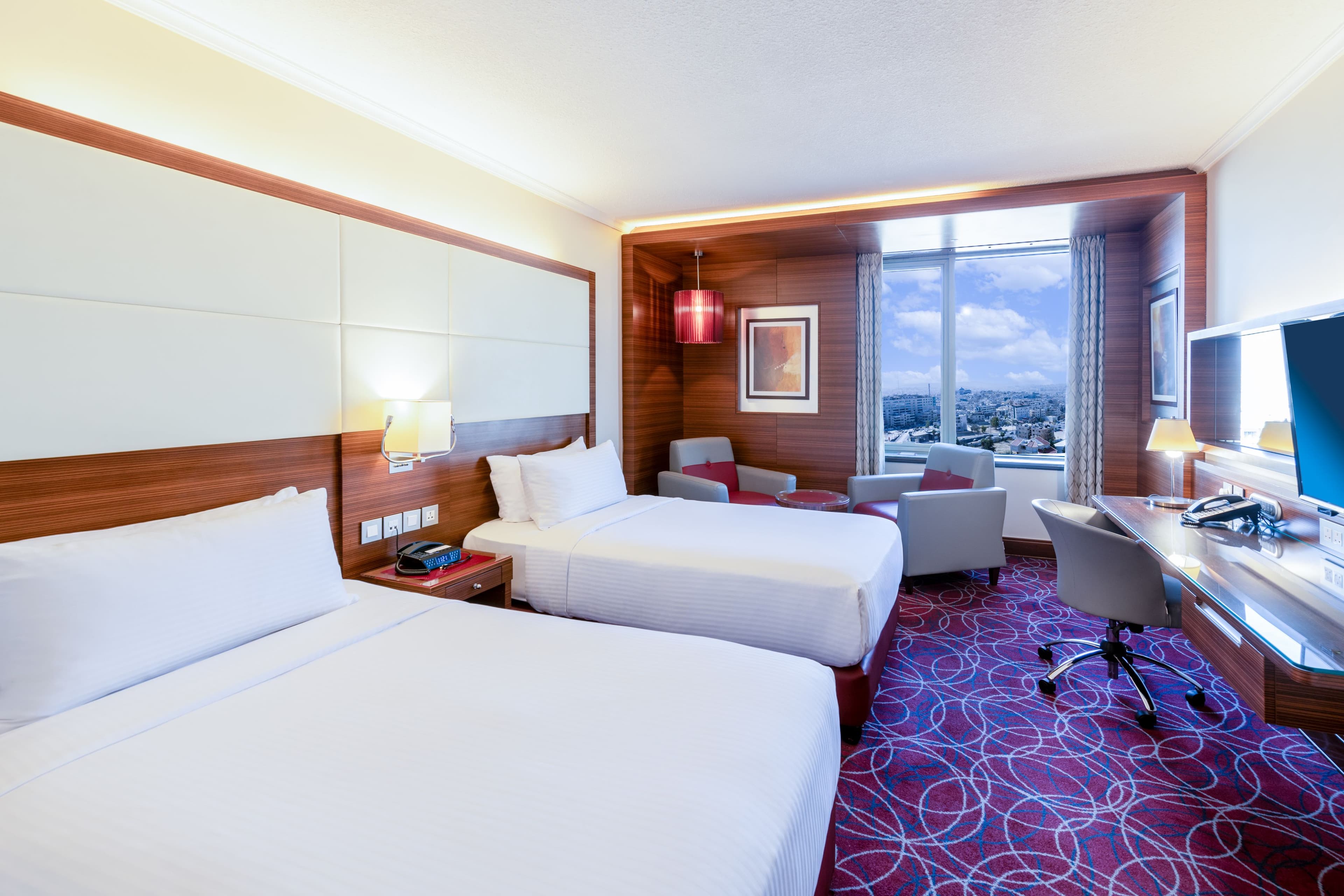 Crowne Plaza Amman - Image 4