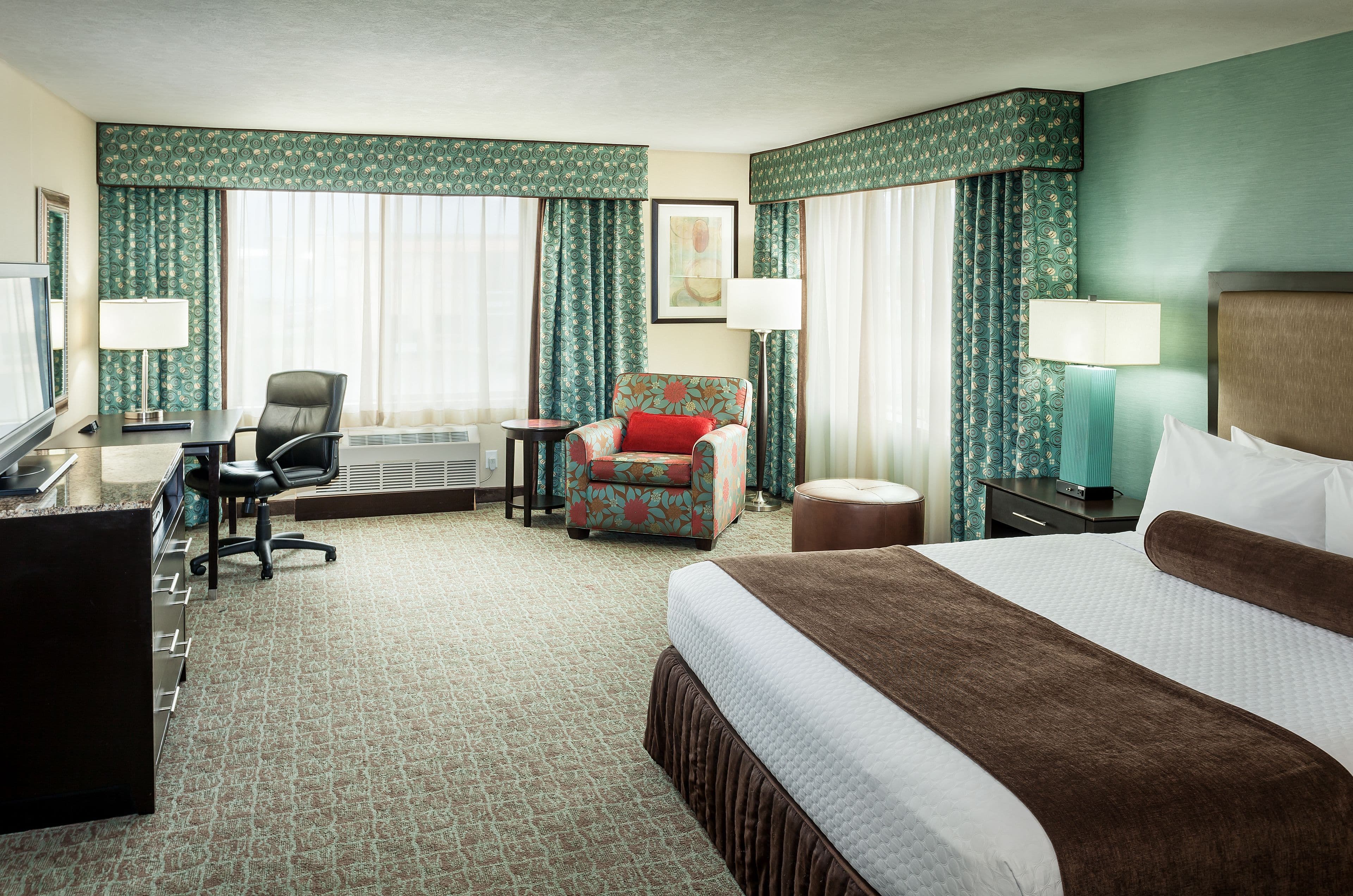 Crowne Plaza Anchorage-Midtown — 9