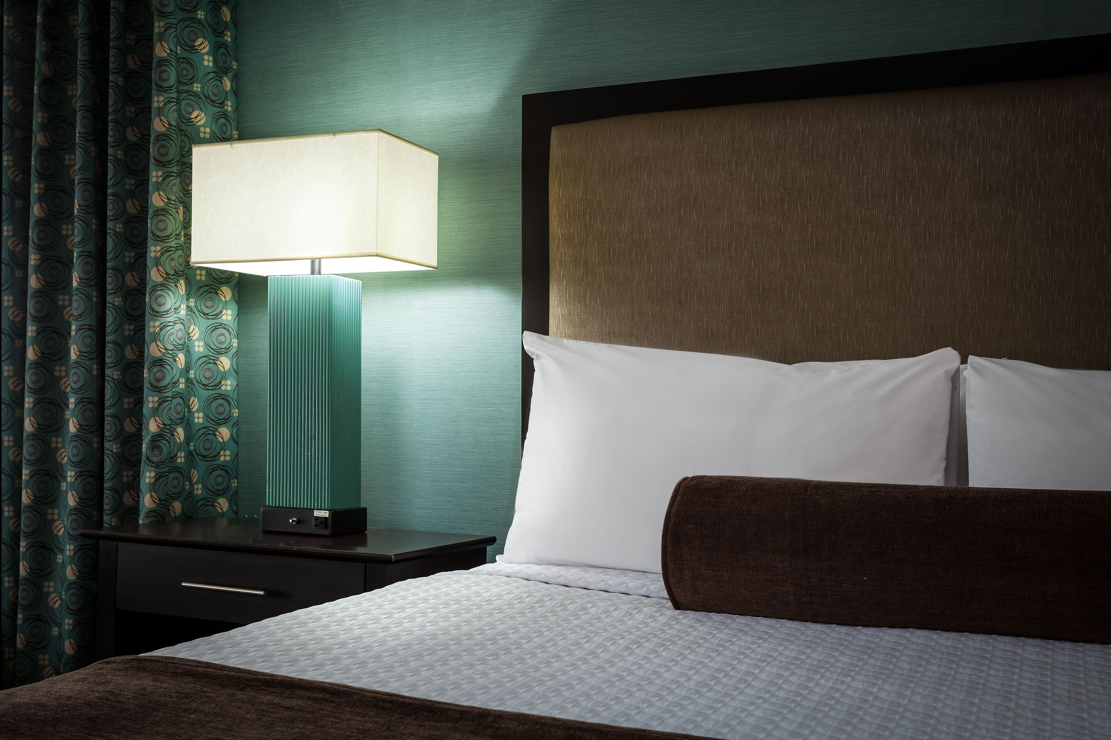 Crowne Plaza Anchorage-Midtown — 10