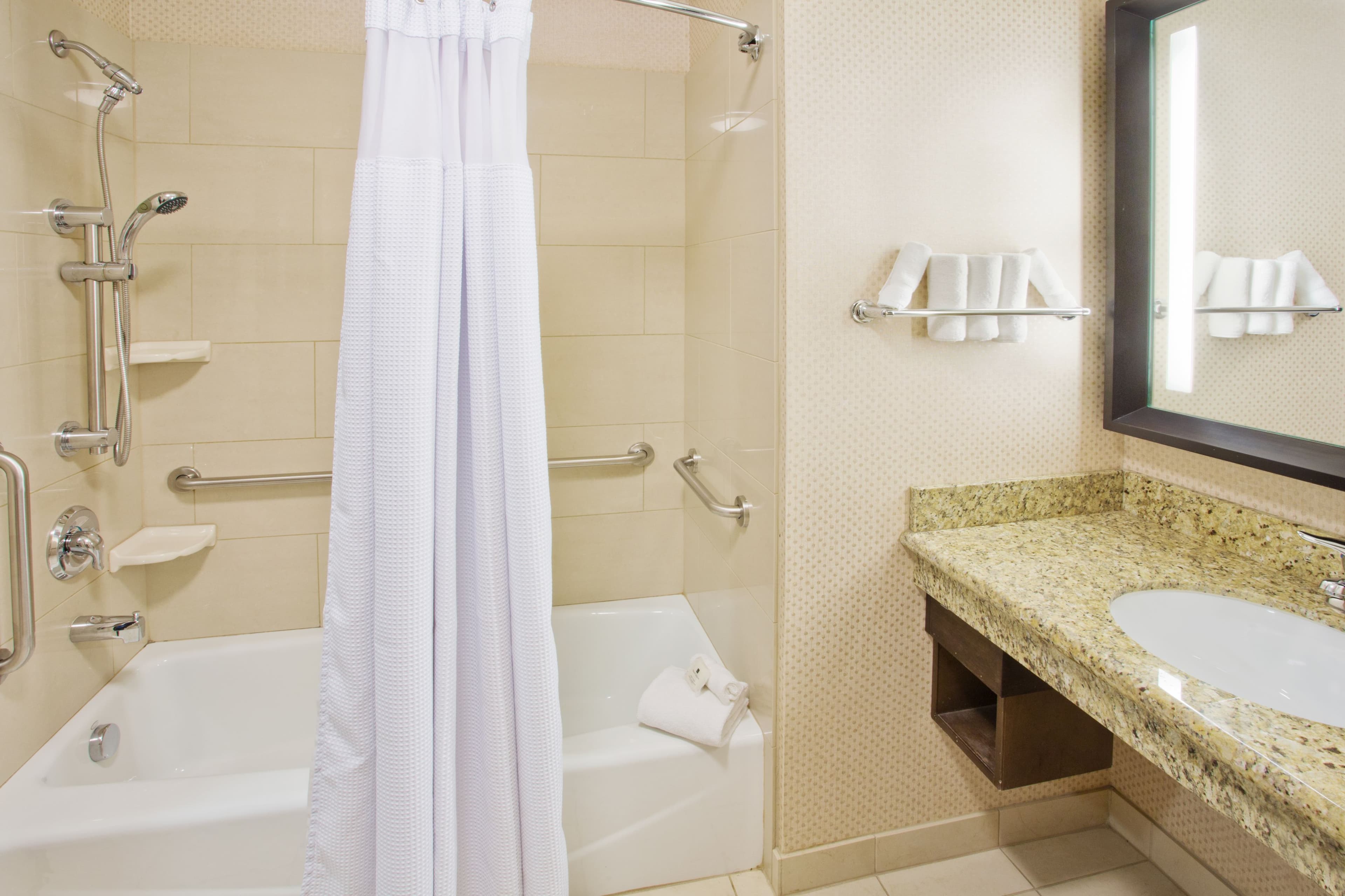 Crowne Plaza Anchorage-Midtown — 15