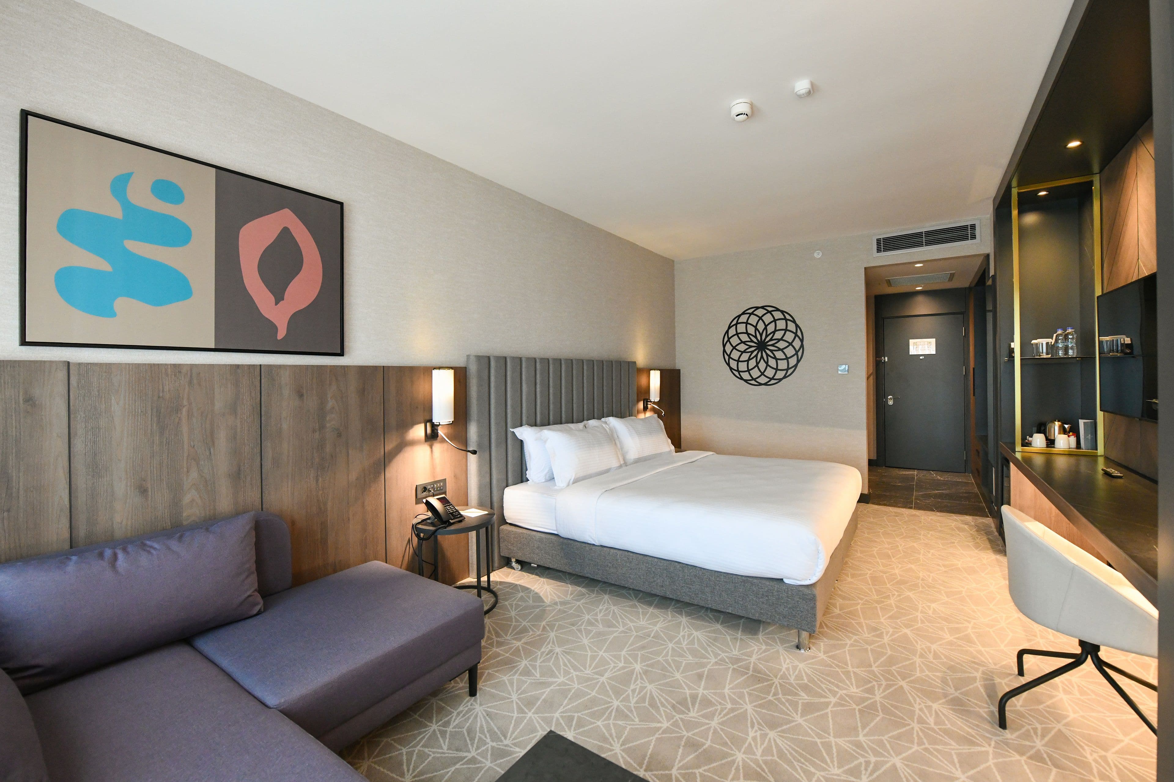 Crowne Plaza Ankara - Image 4