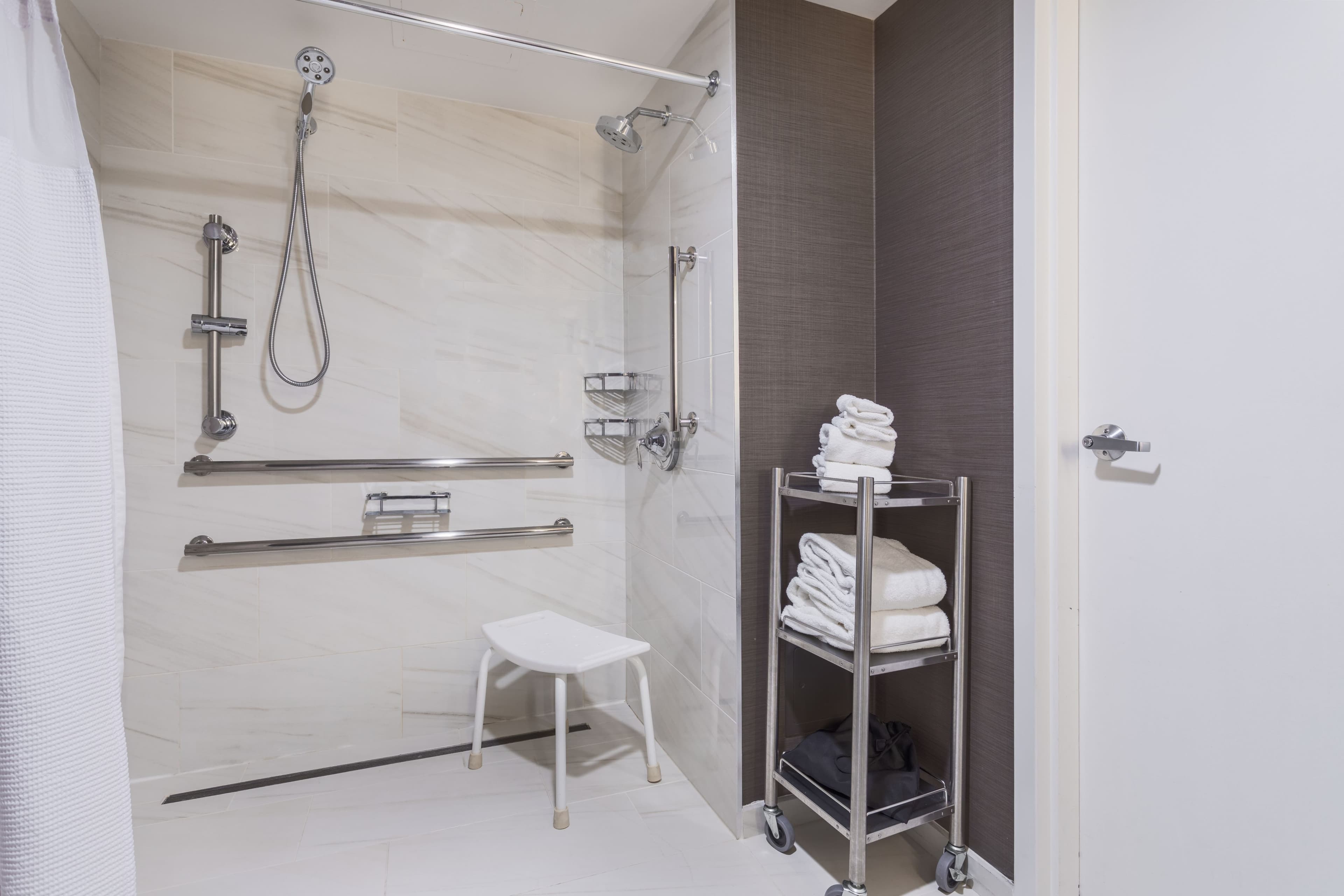 Crowne Plaza Annapolis — 16