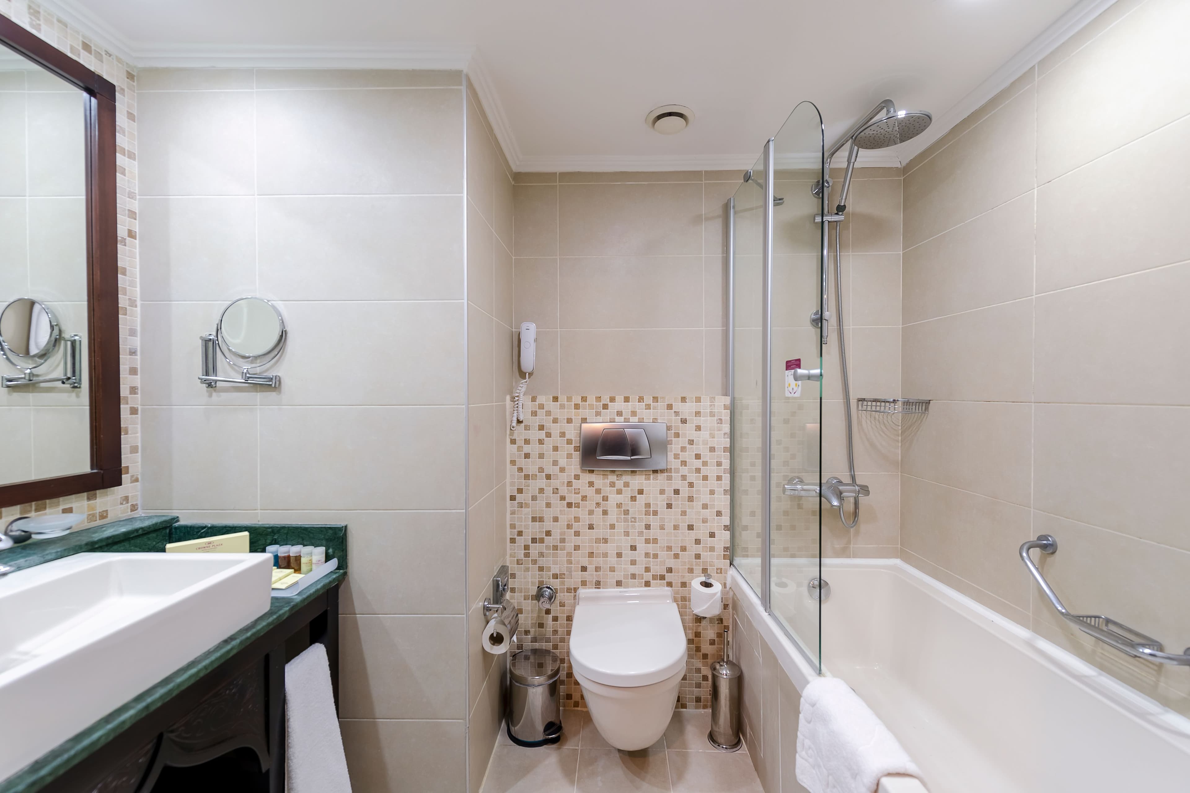 Crowne Plaza Antalya - Image 5