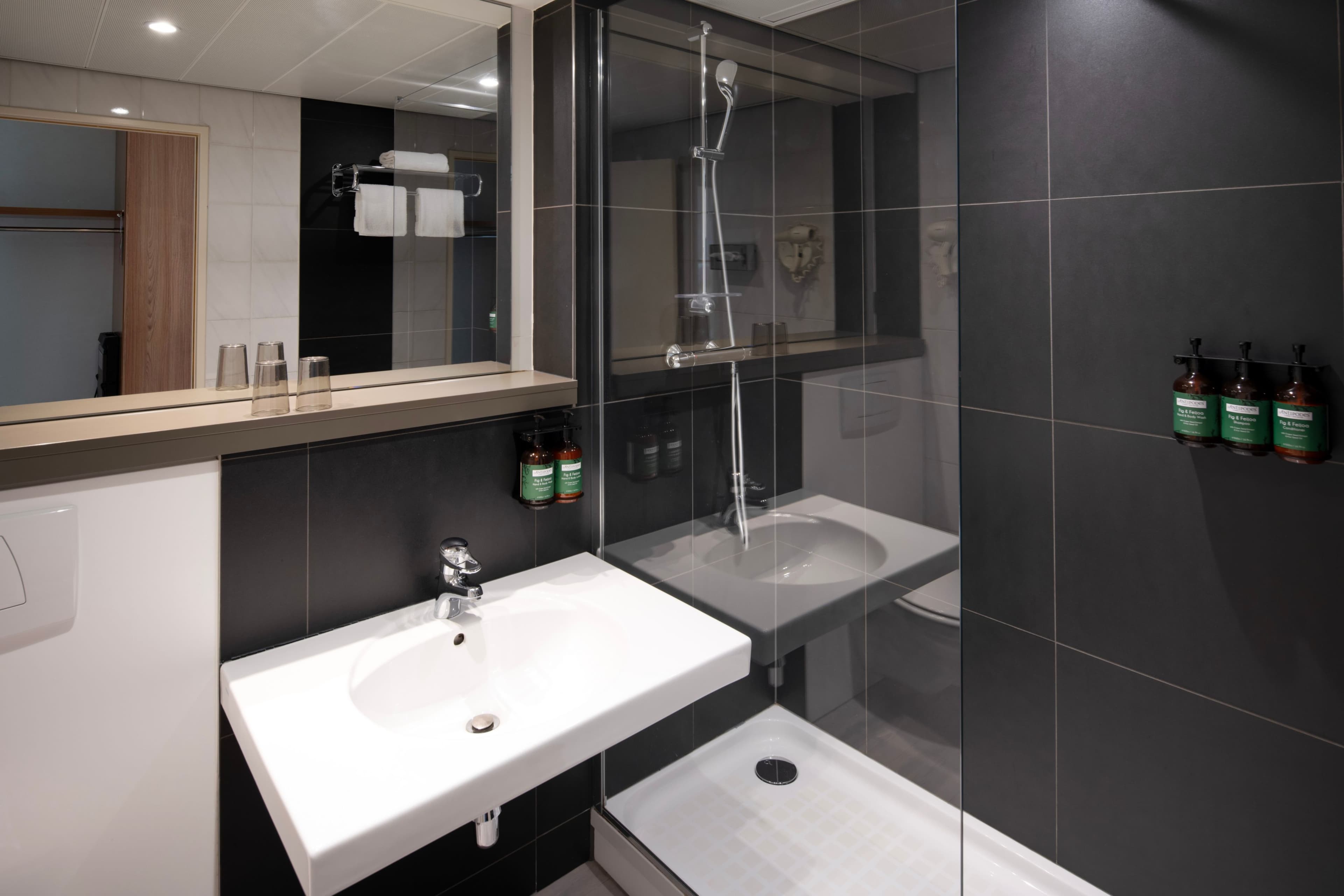 Crowne Plaza Antwerp — 15